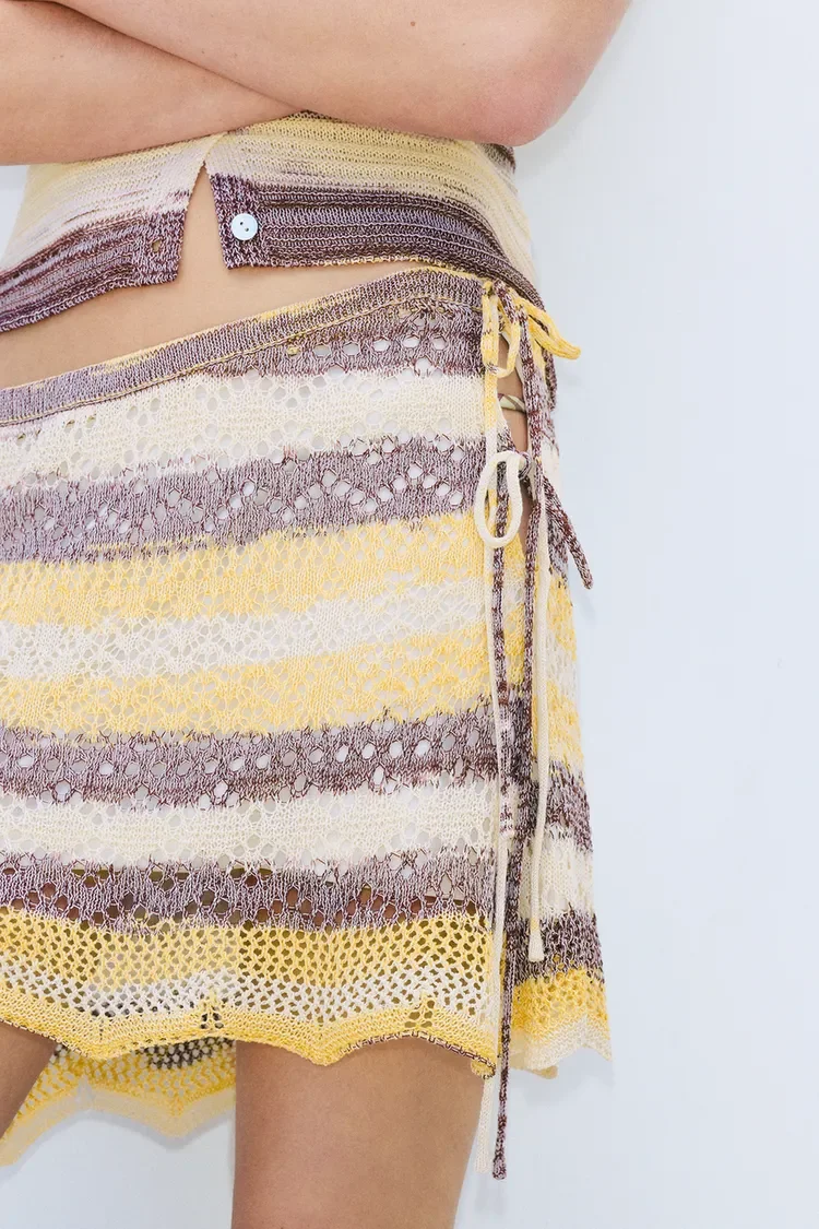  PULL&BEAR  
Space Dye Mini Skirt 
25,99 €