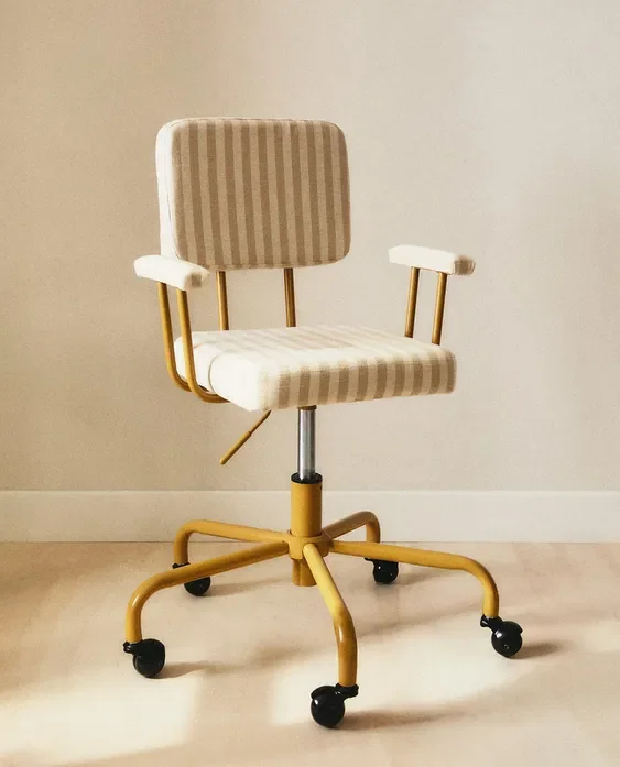  ZARA HOME  
Desk Chair 
99,99 €