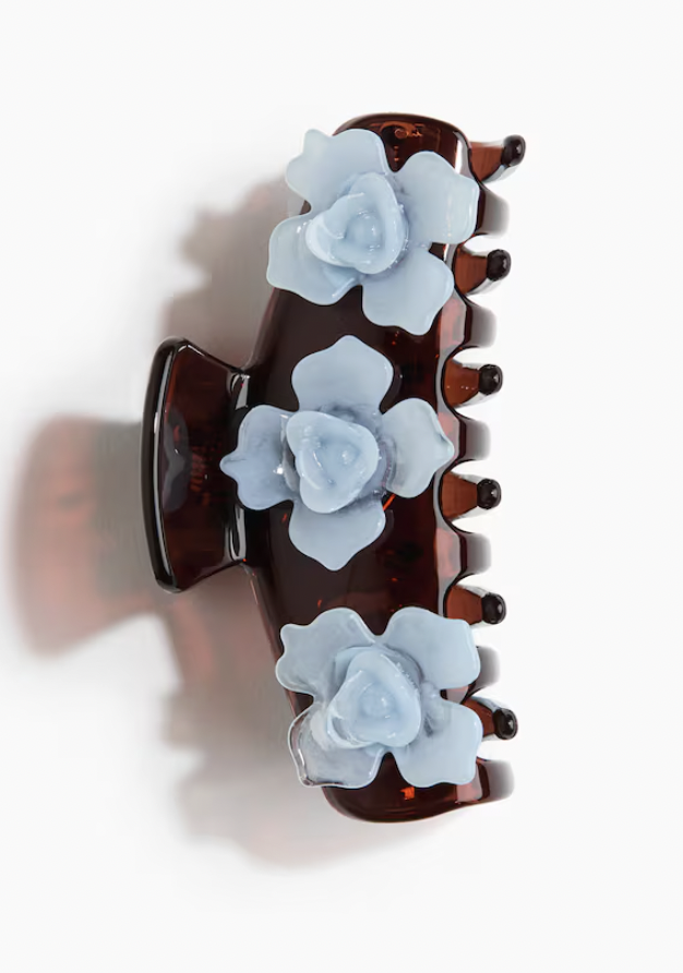  H&M  
Flower Detail Hair Claw 
$9.99 
