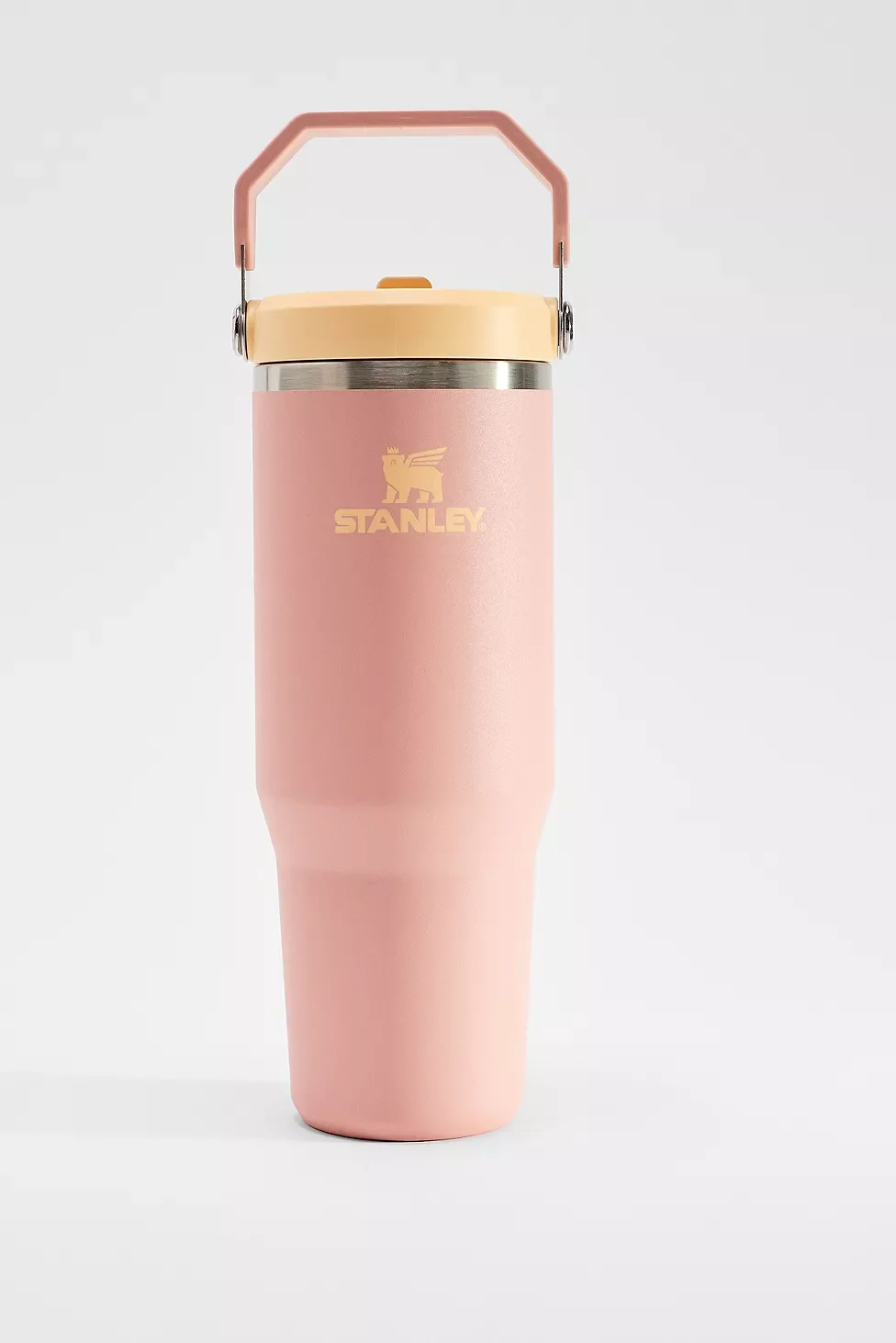 URBAN OUTFITTERS  
Stanley Peach Rose Ice Flow 
55 €