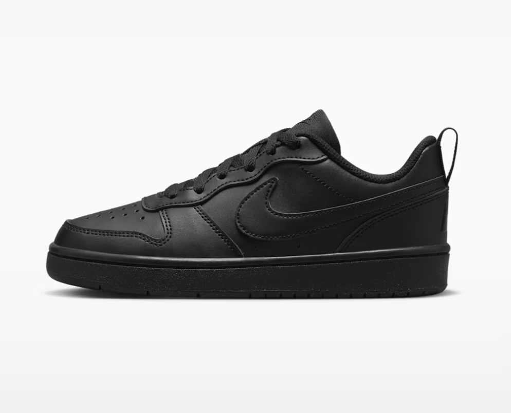  NIKE  
Court Borough Low Redcraft 
64,99 €
