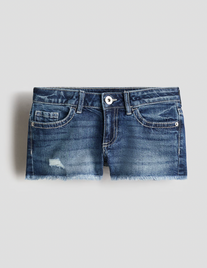  H&M  
Dark Denim Shorts 
$39.99