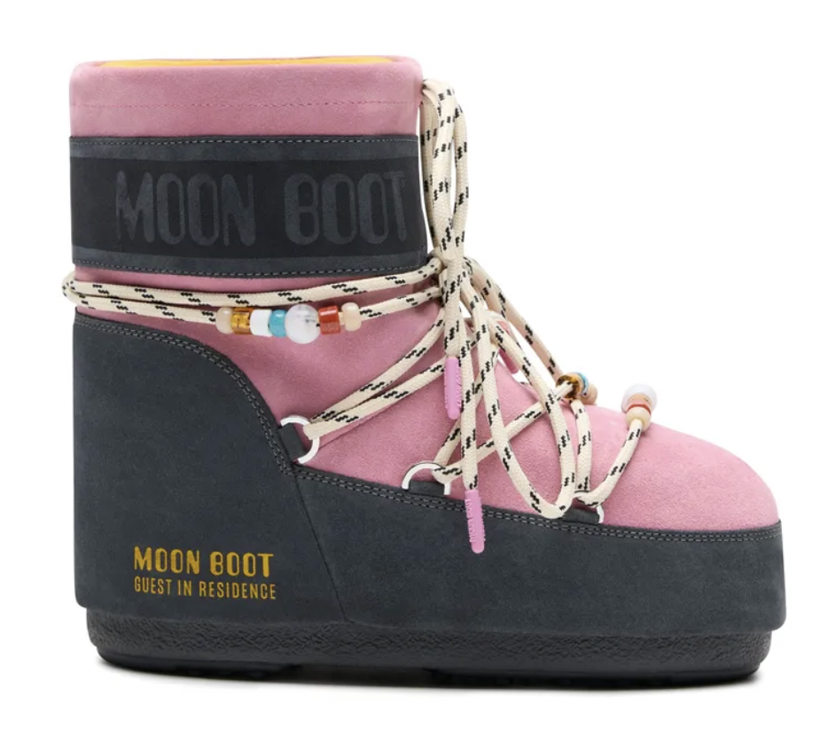  SMALLABLE  
Moon Boot x Guest In Residence 
342 €