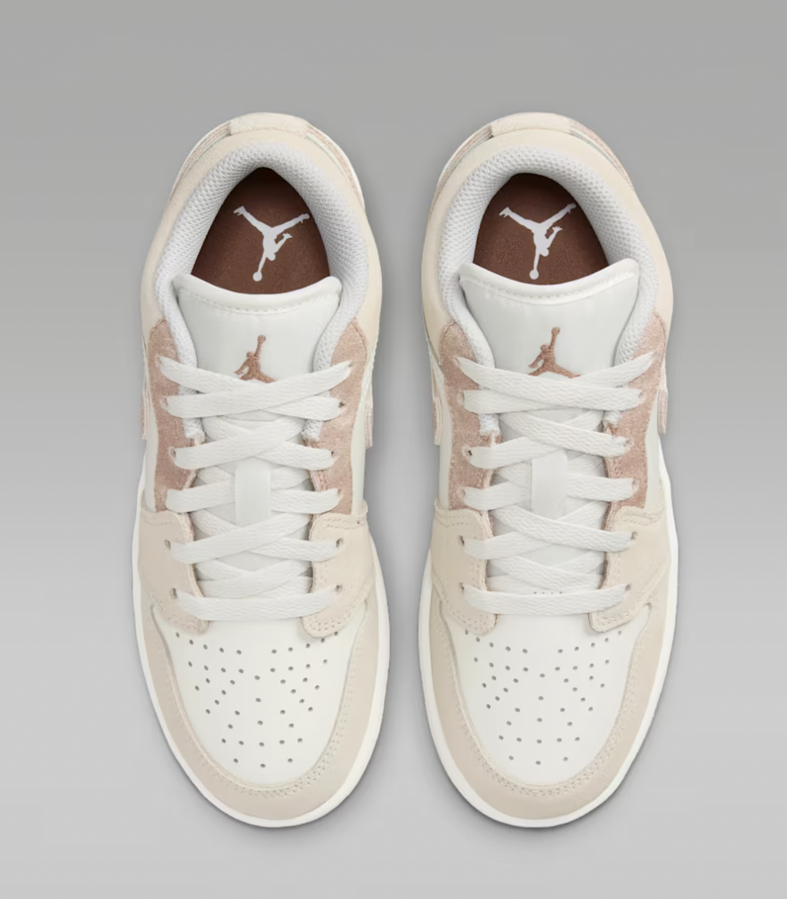  NIKE  
Air Jordan 1 Low SE 
99,99 €