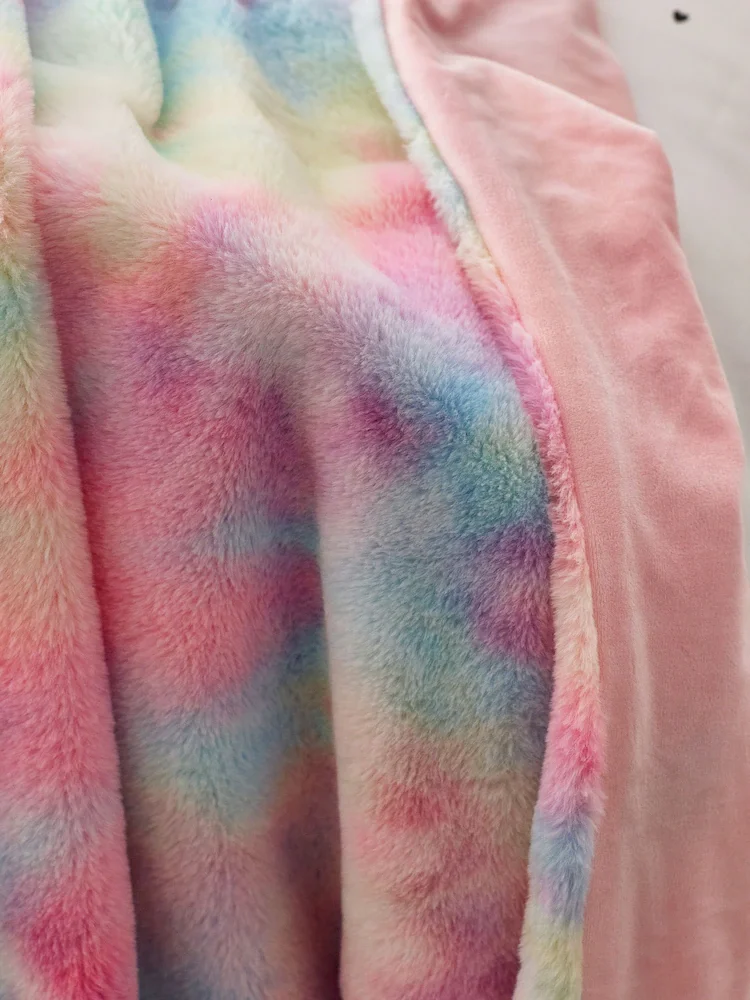  NEXT  
Rainbow Throw 
32 €