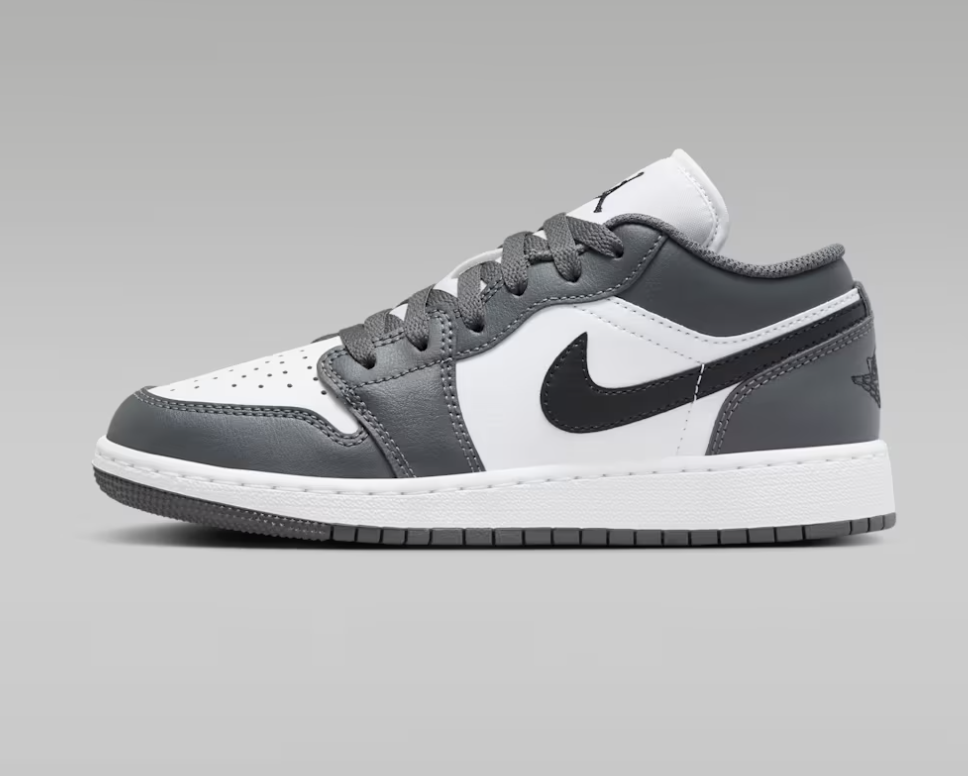  NIKE  
Air Jordan 1 Low 
94,99 €