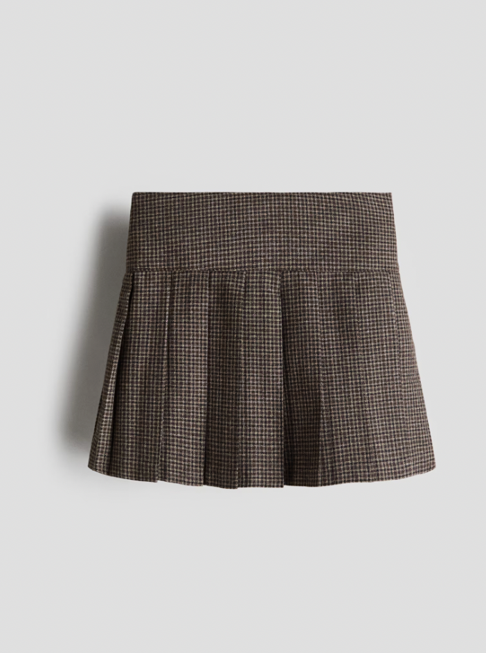  H&M  
Pleated Skirt 
19,99 €