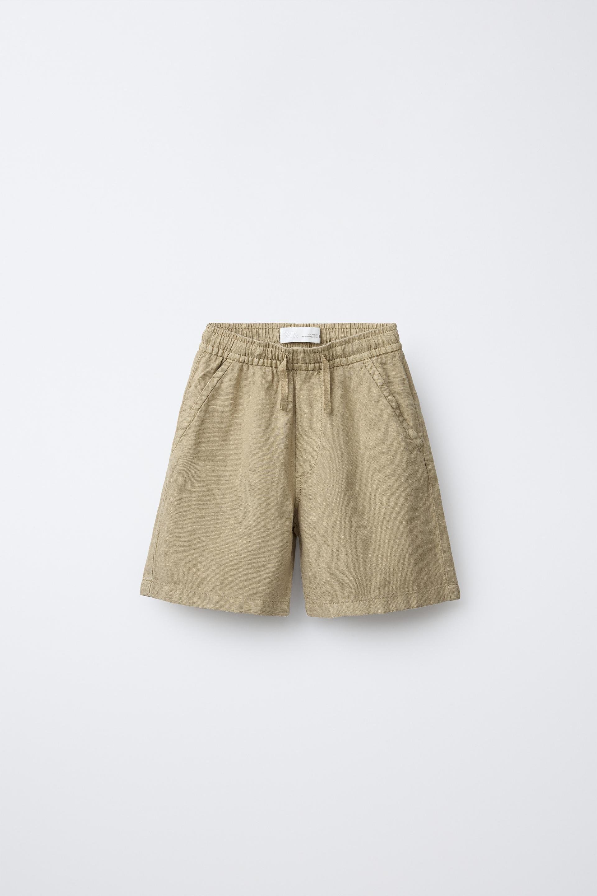  ZARA  
Loose Fitting Linen Blend Bermuda Shorts 
17,95 €