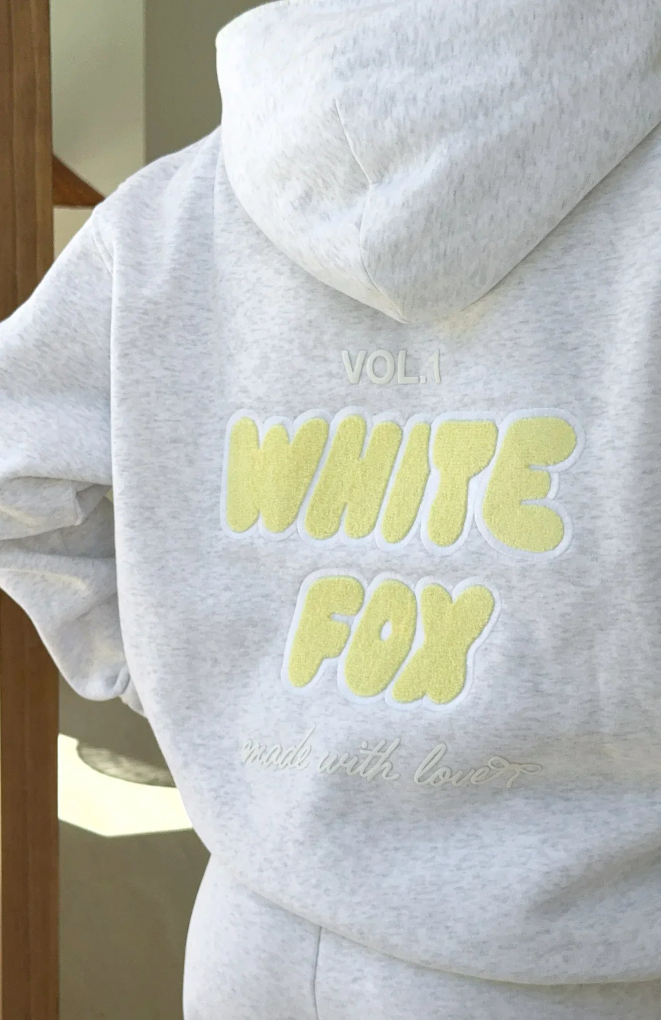  PINK PALM PUFF  
Oversized Hoodie Grey Marle 
64,95 €