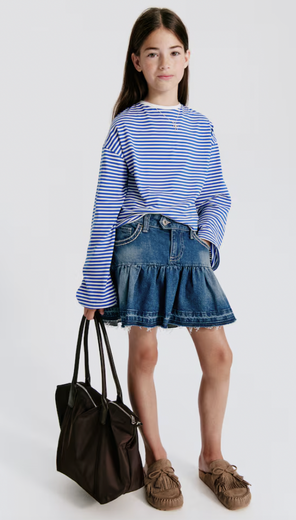  H&M  
Flared Denim Skirt 
27,99 €