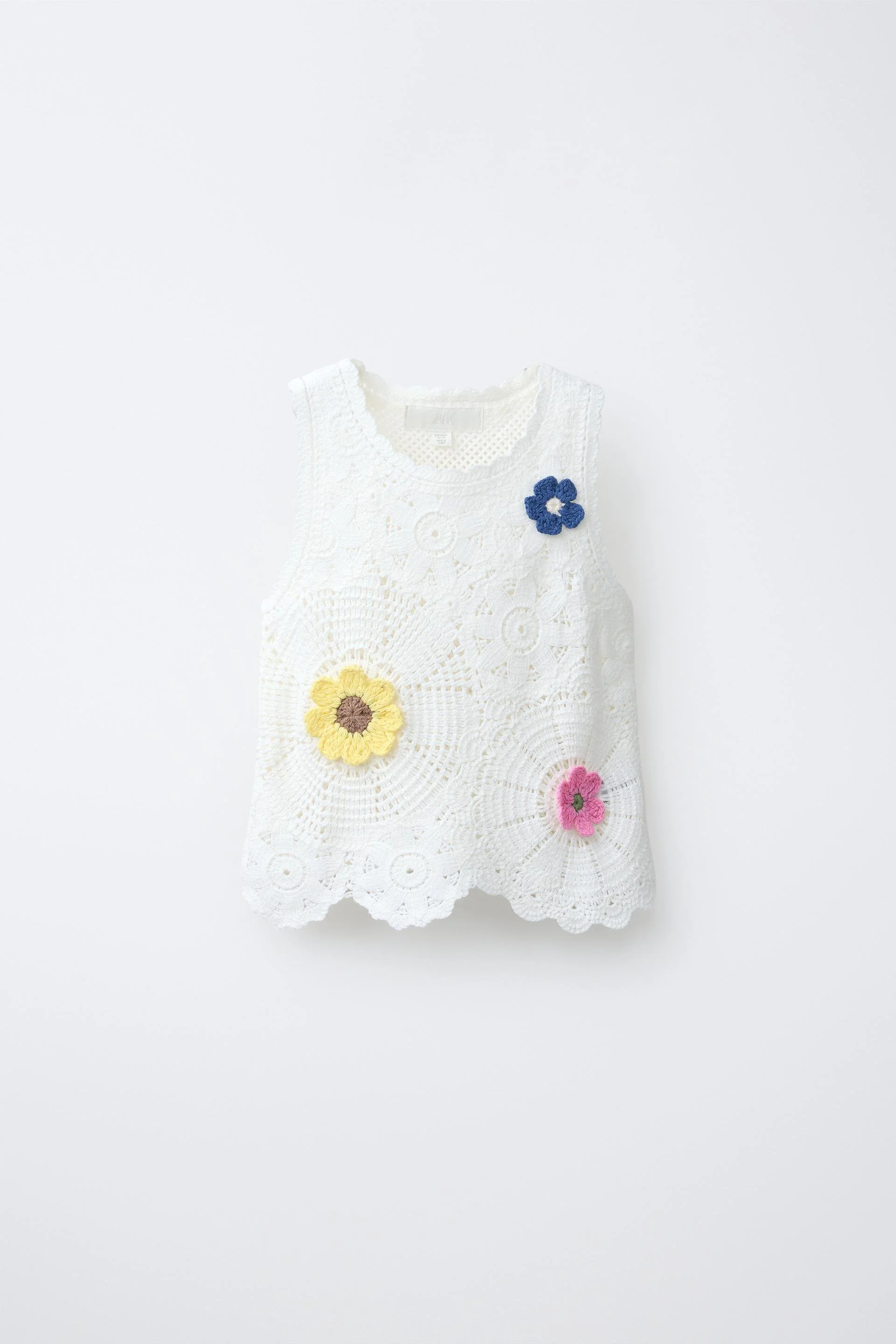  ZARA  
Floral Crochet Top 
17,95 €