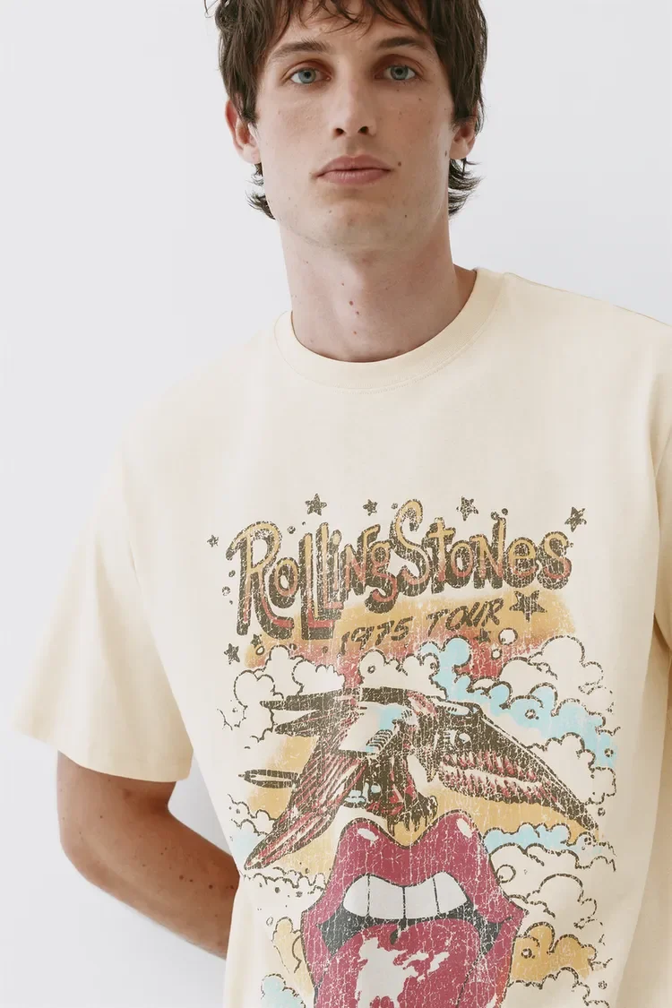  PULL&BEAR  
Rolling Stones T-Shirt 
19,99 €