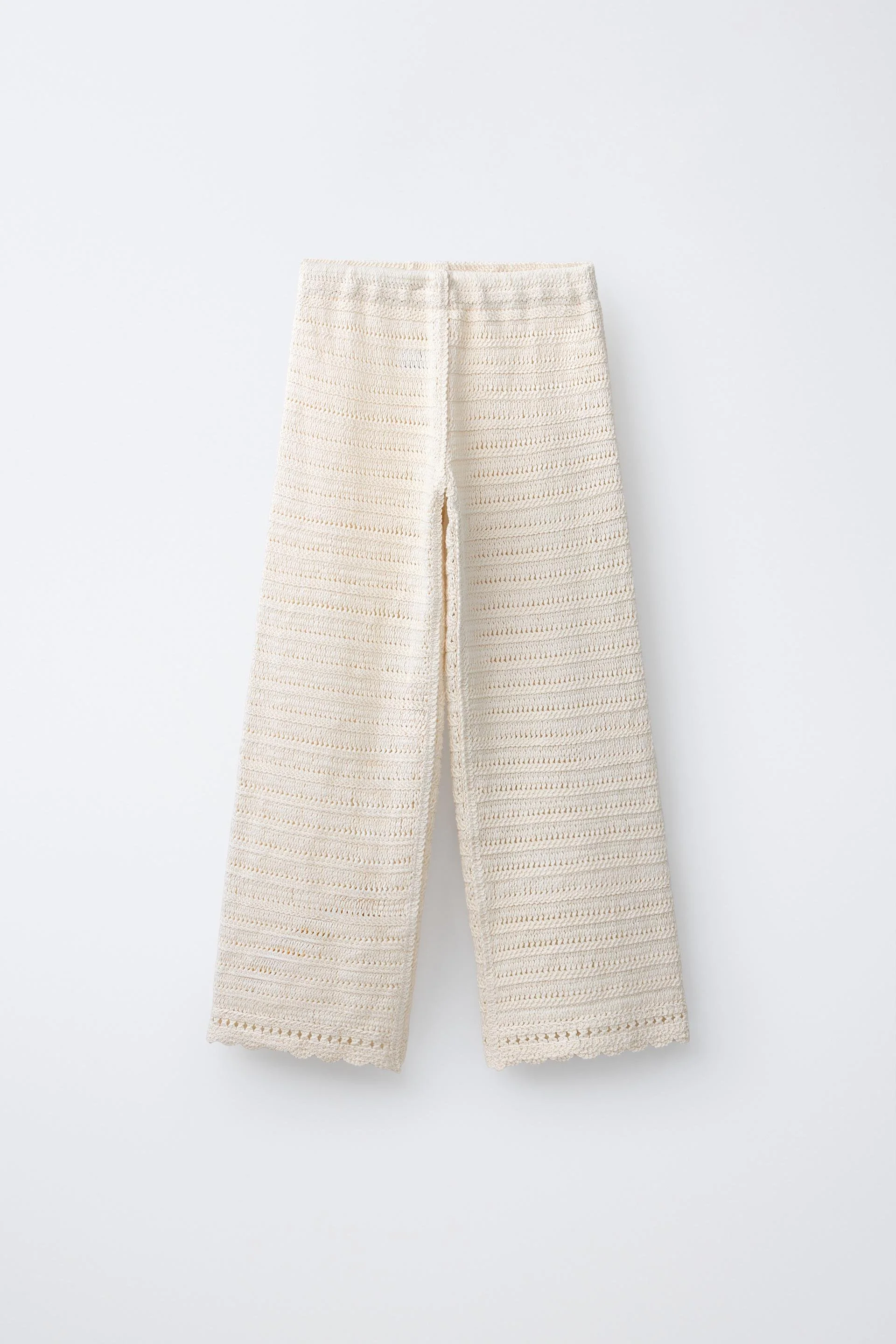  ZARA  
Crochet Knit Wide Leg Trousers 
19,95 €