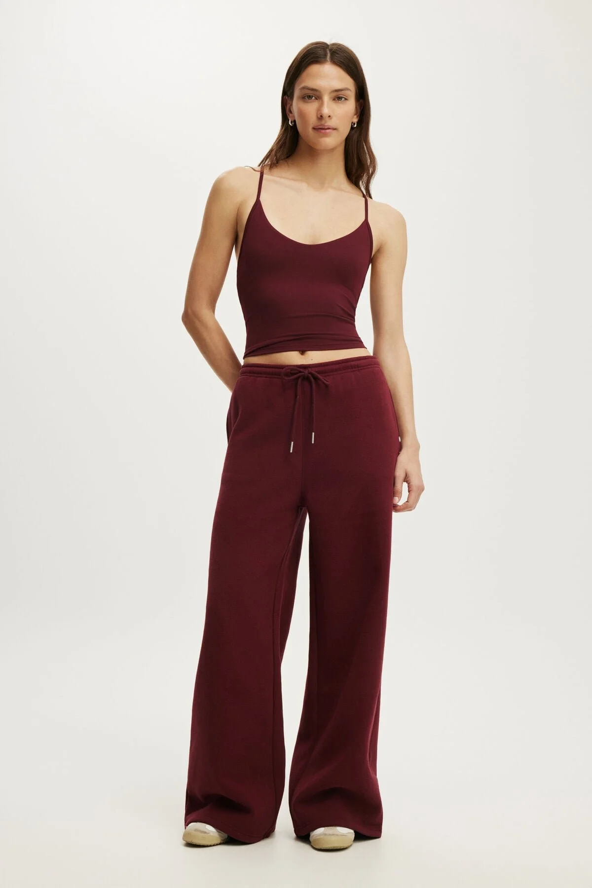  COTTON ON  
Burgundy Plush Tie Waist Pants 
$49.99 
