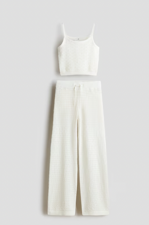 H&M  
Wide Leg Jeans 
24,99 €
