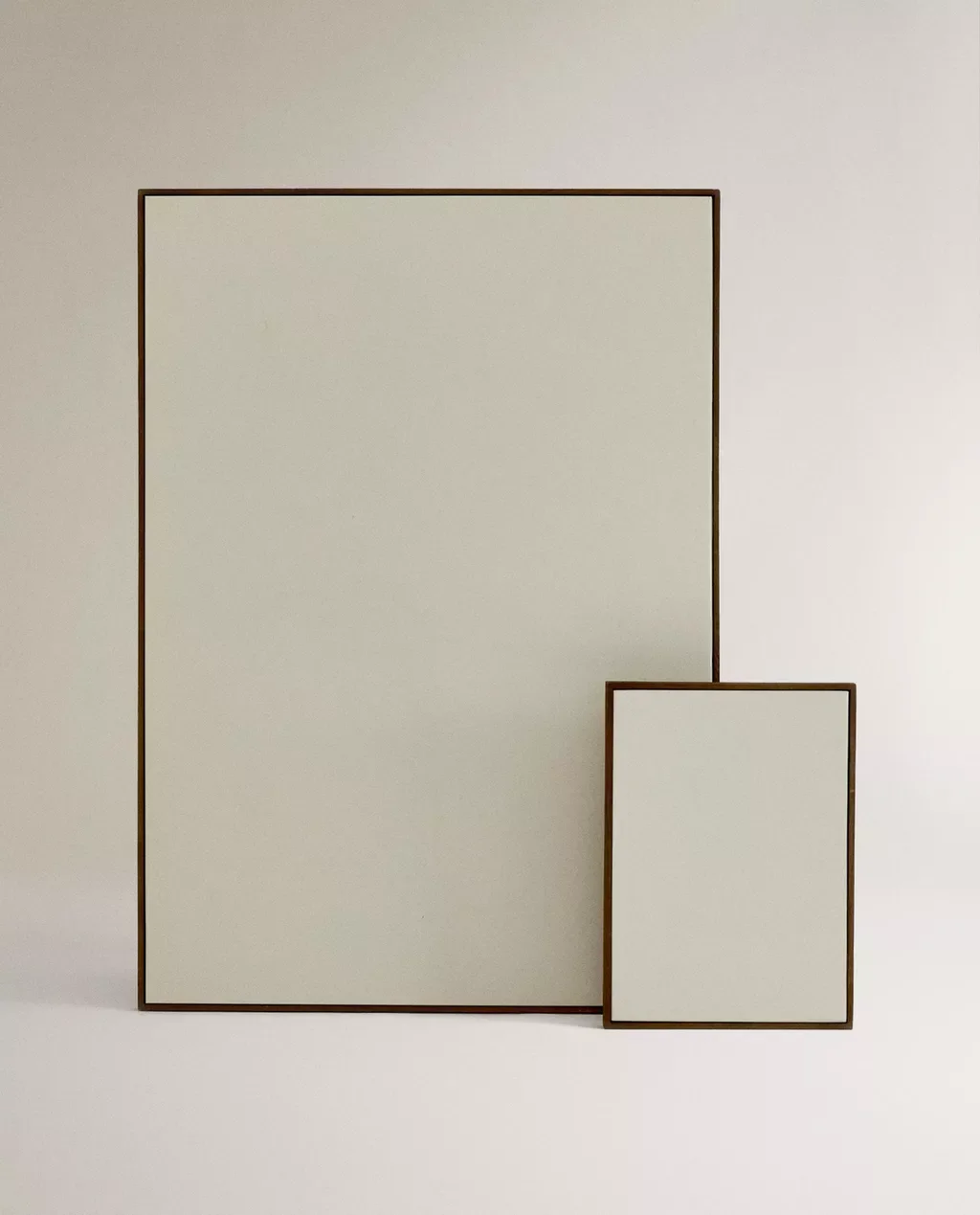  ZARA HOME  
Magnetic Wood Panel 
39,99 €