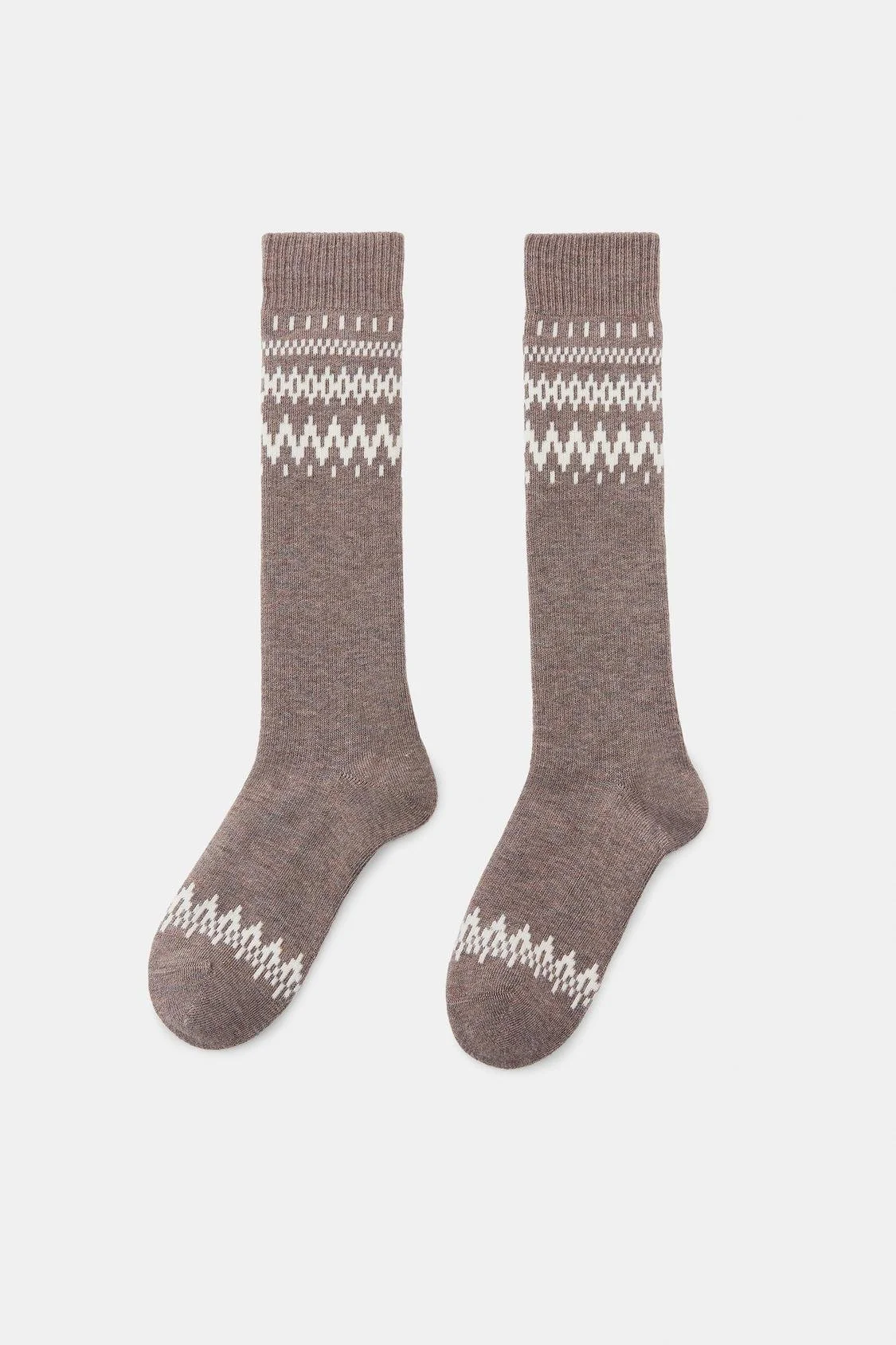  ZARA  
Ski Socks 
22,95 €