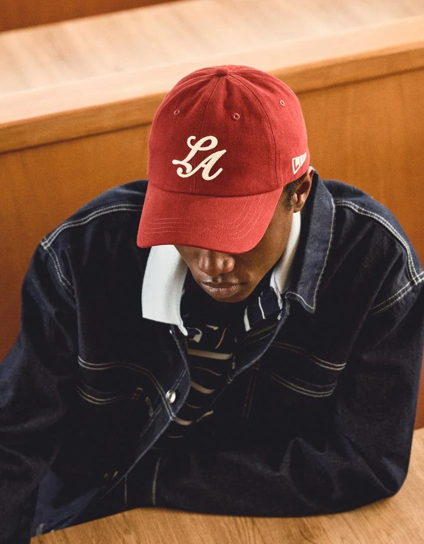  BERSHKA  
LA Cap 
15,99 €