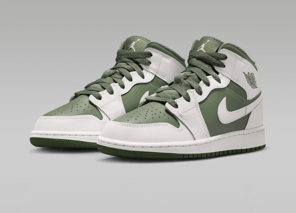  NIKE  
Air Jordan 1 Mid 
109,99 €