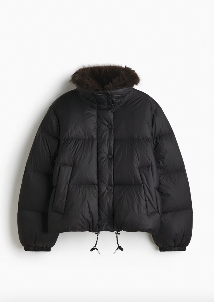  H&M  
Down Jacket 
Was 159€  Now 79,99€