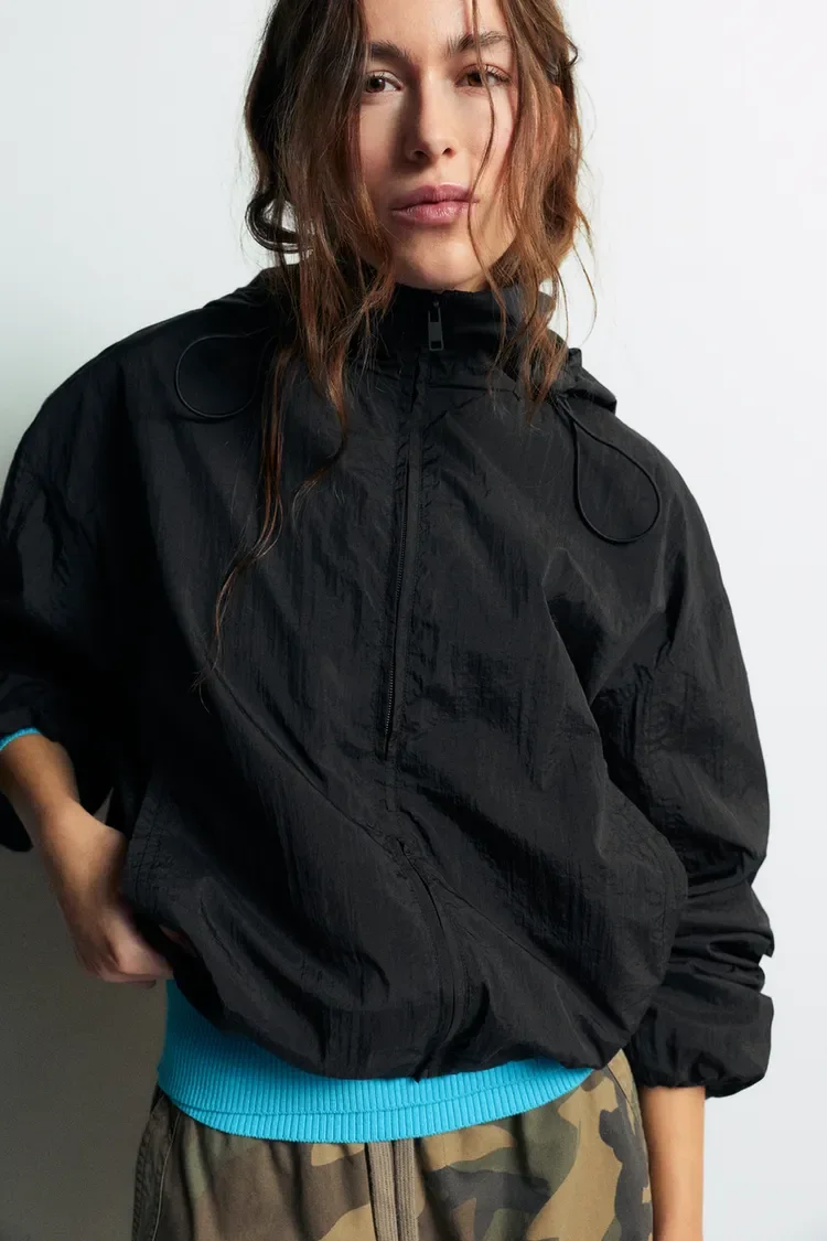  PULL&BEAR  
Lightweight Hooded Jacket 
$49.90 