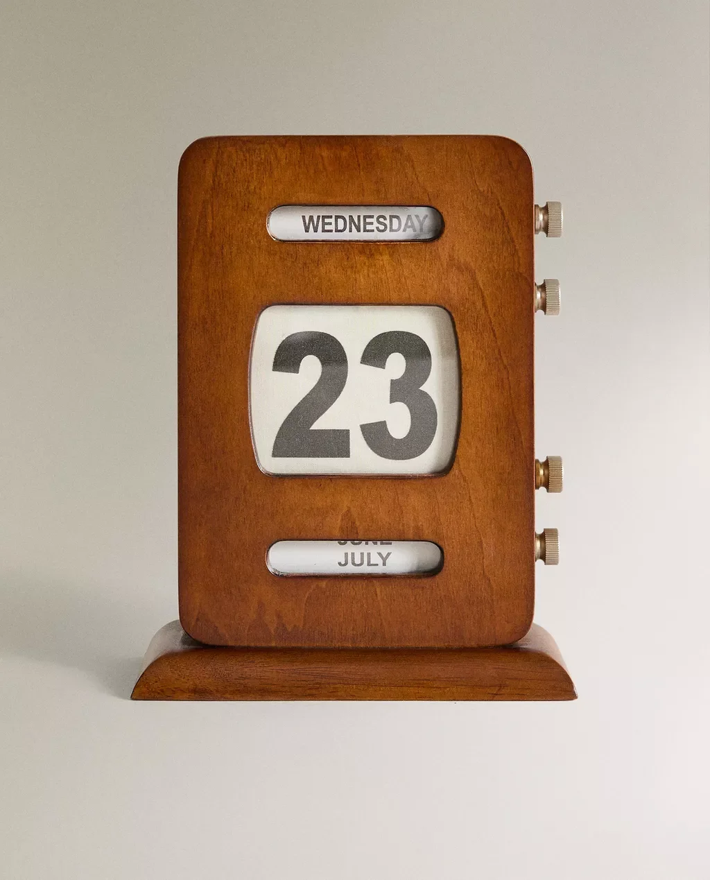  ZARA HOME  
Manuel Desk Calendar 
35,99 €
