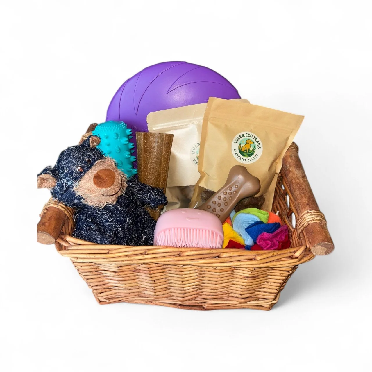 Supporting Our Community: Tails&amp;EcoTrails Donates to Bex Hair &amp; Beauty Boutique’s Charity Event 