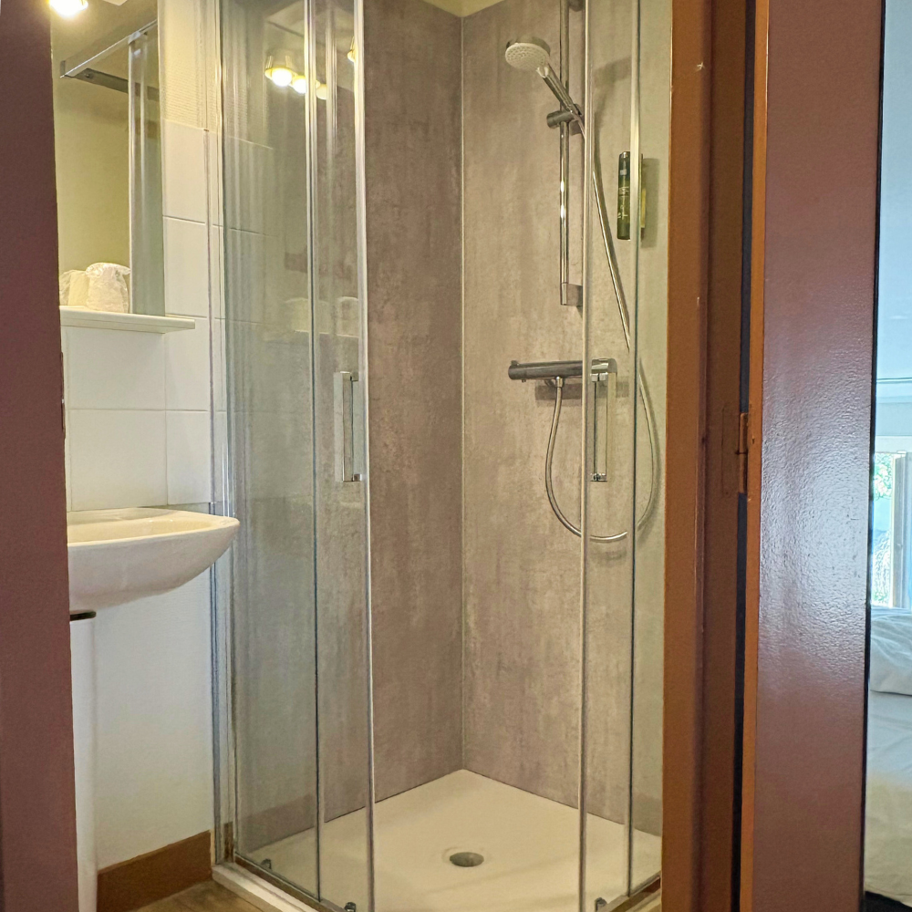 Rénovation des salles de bains des chambres