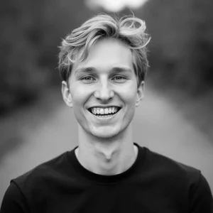 Tim van Schaick