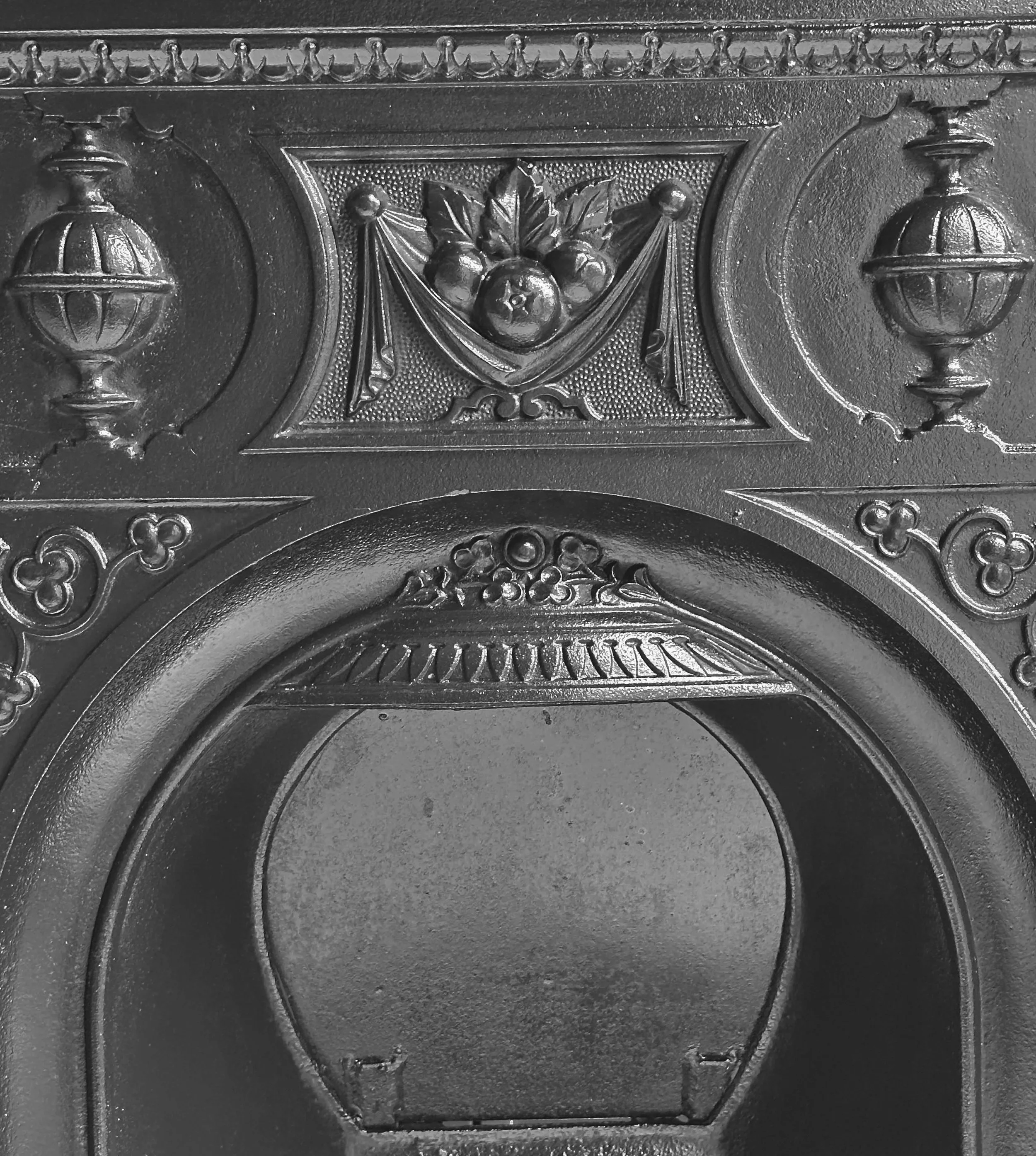 carron-victorian-cast-iron-fireplace.jpg