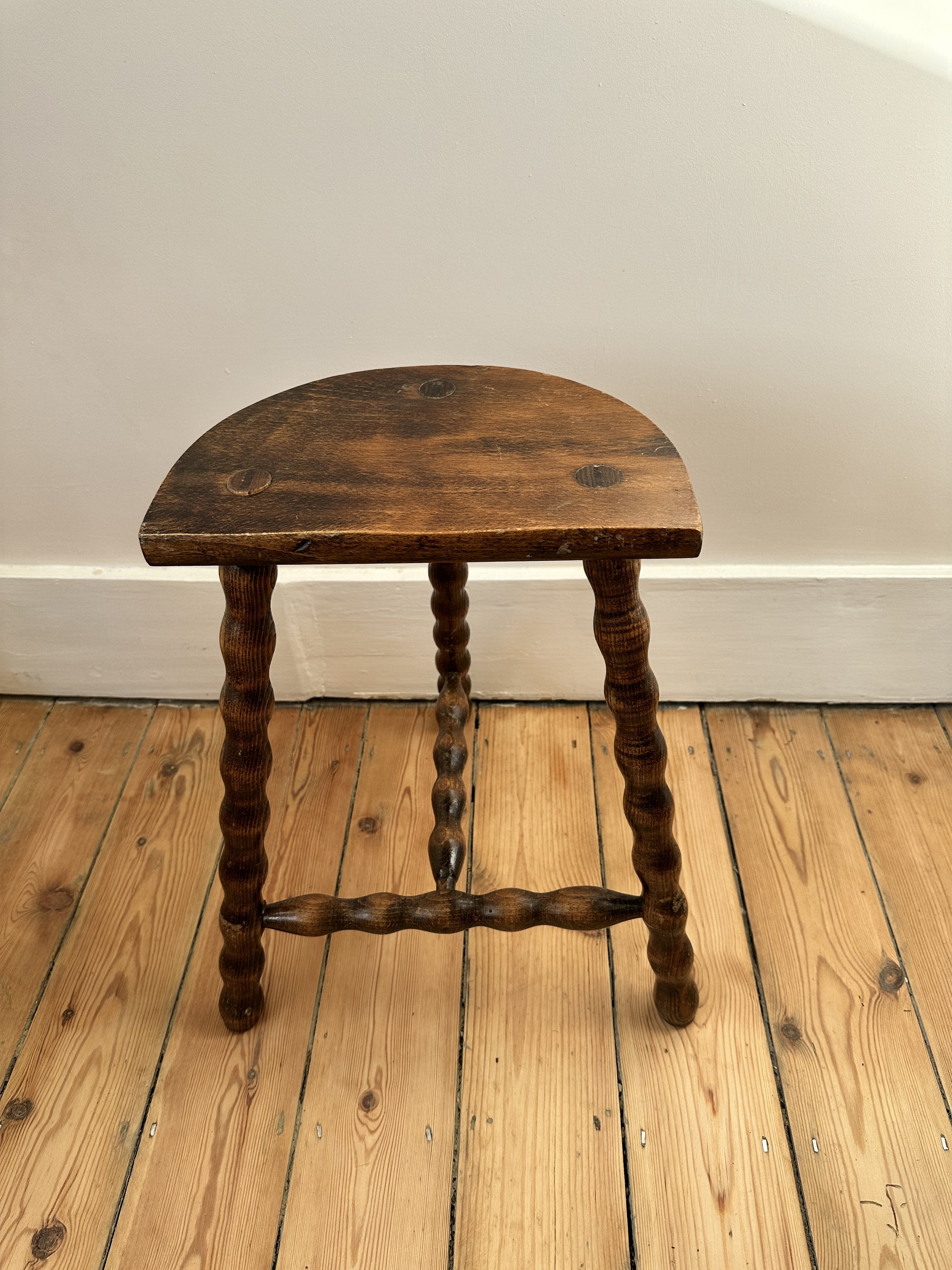 Vintage French Half‑Moon Wooden Stool with Bobbin Legs – Elegant Rustic Accent