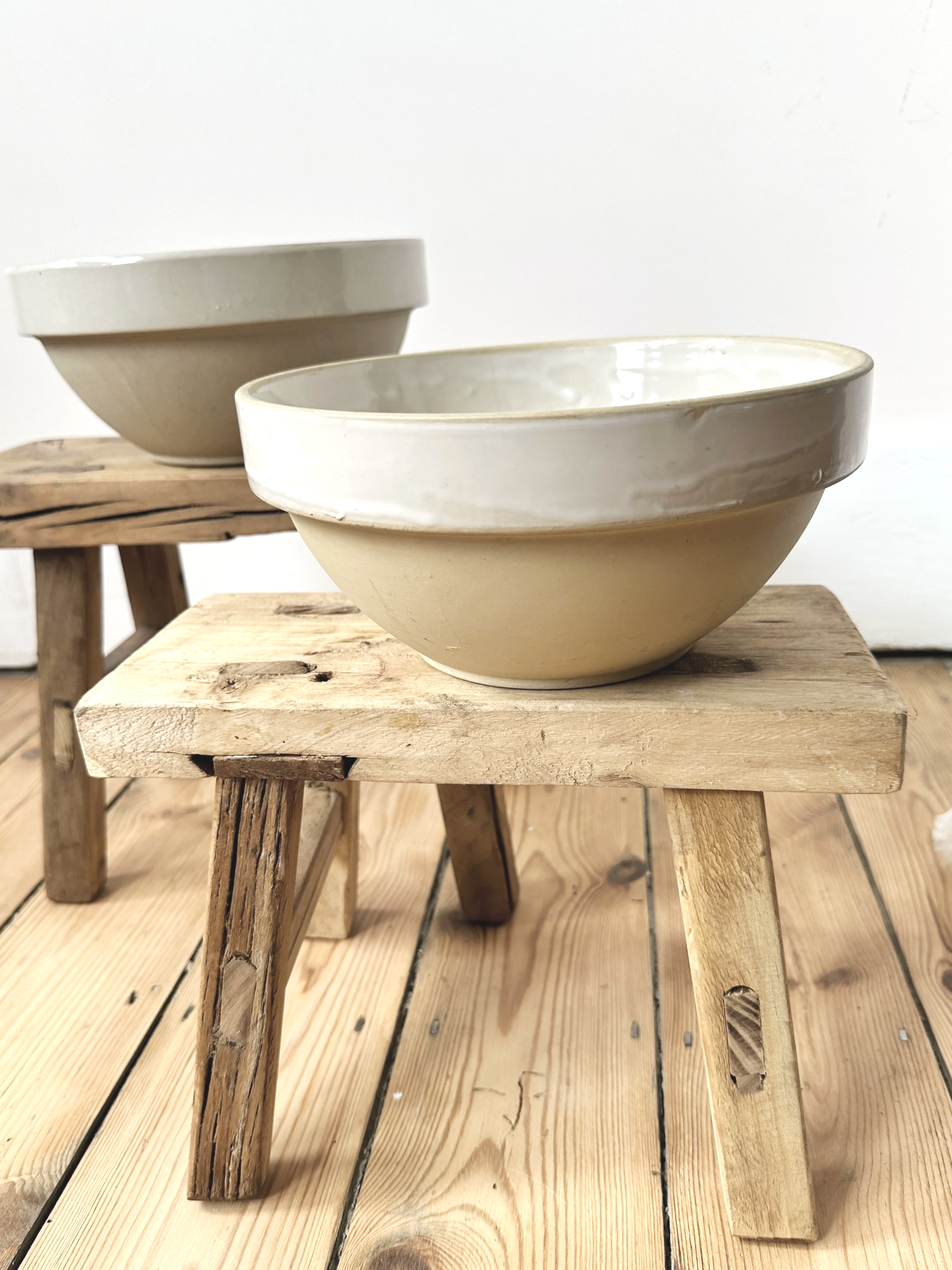large-handmade-ceramic-bowl.png