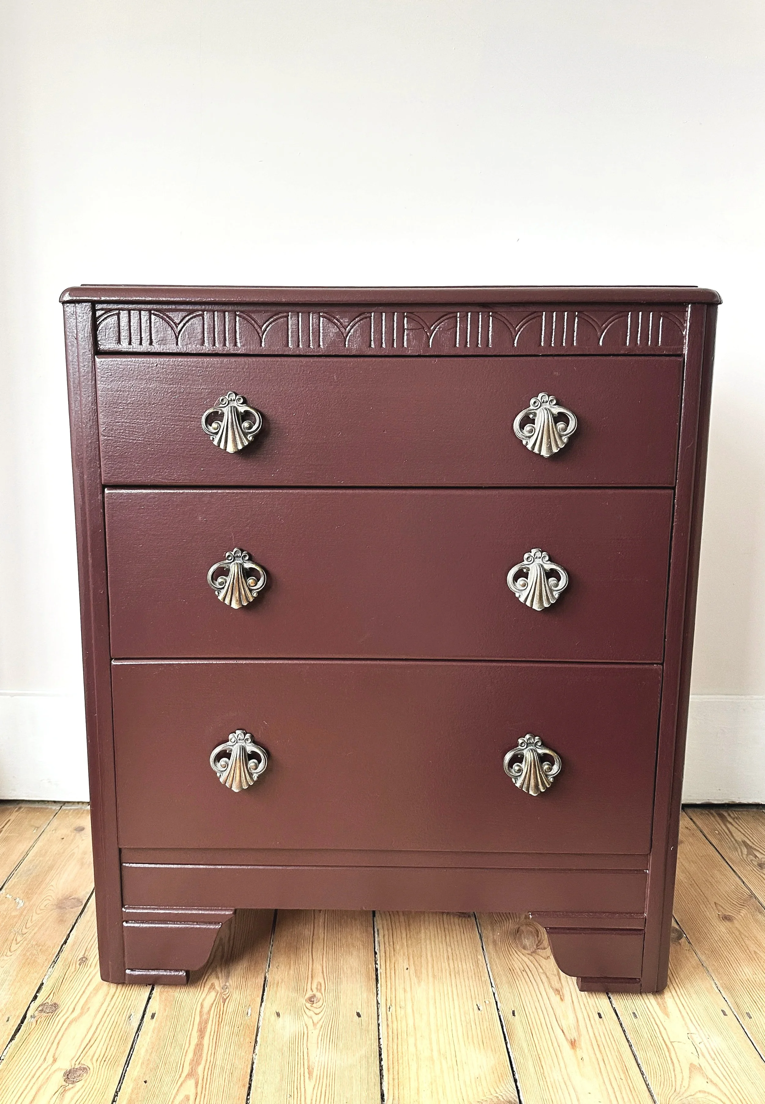 Vintage Harris Lebus Chest of Drawers