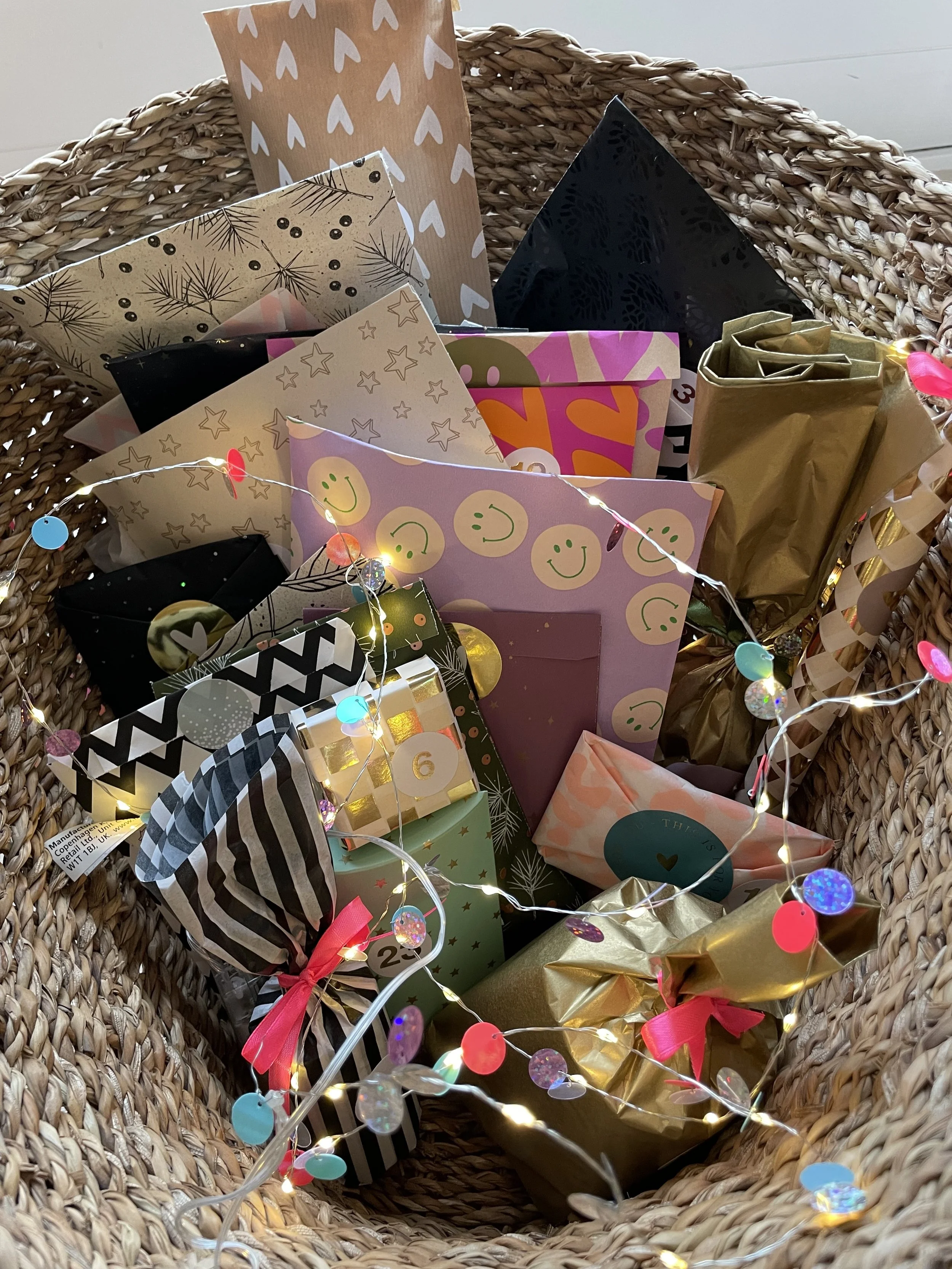 Adventskalender "HAPPY"