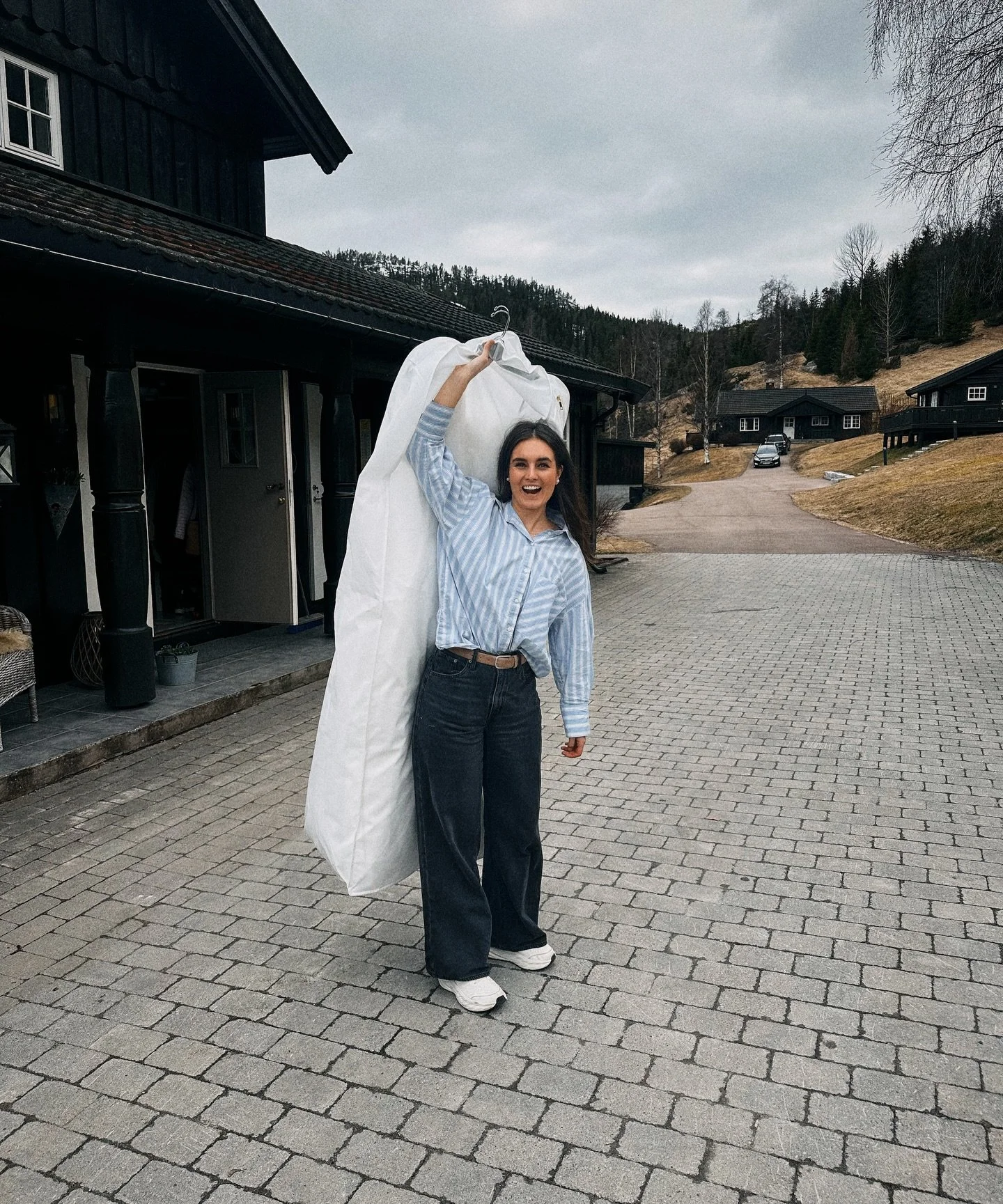 9 weeks until we&rsquo;re bringing all our favourite people to my familys farm for our wedding 🫶🏼 The dress has arrived and we still have some work to do 🤓 Bridezilla era let&rsquo;s gooooooo