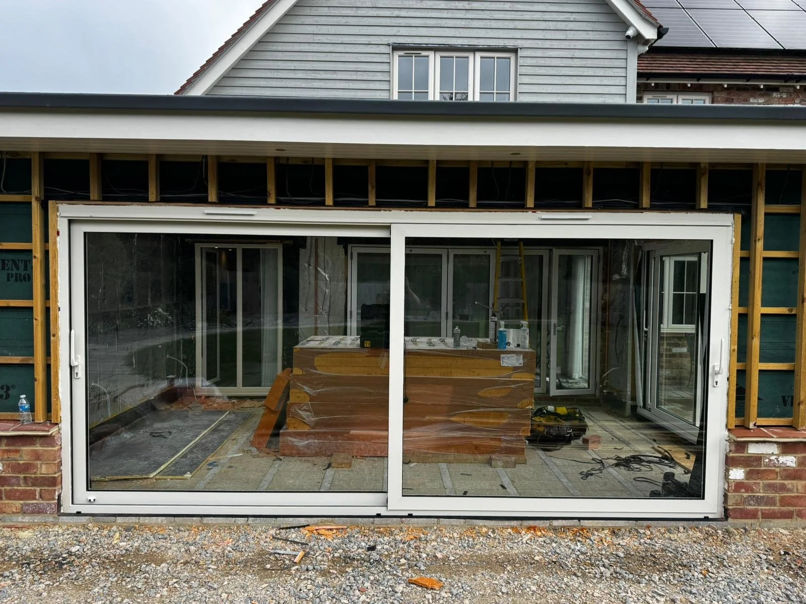 Szymon_Gruszka_36a5eaa9-79ae-445a-98c6-9da044b3315d 1.jpeg