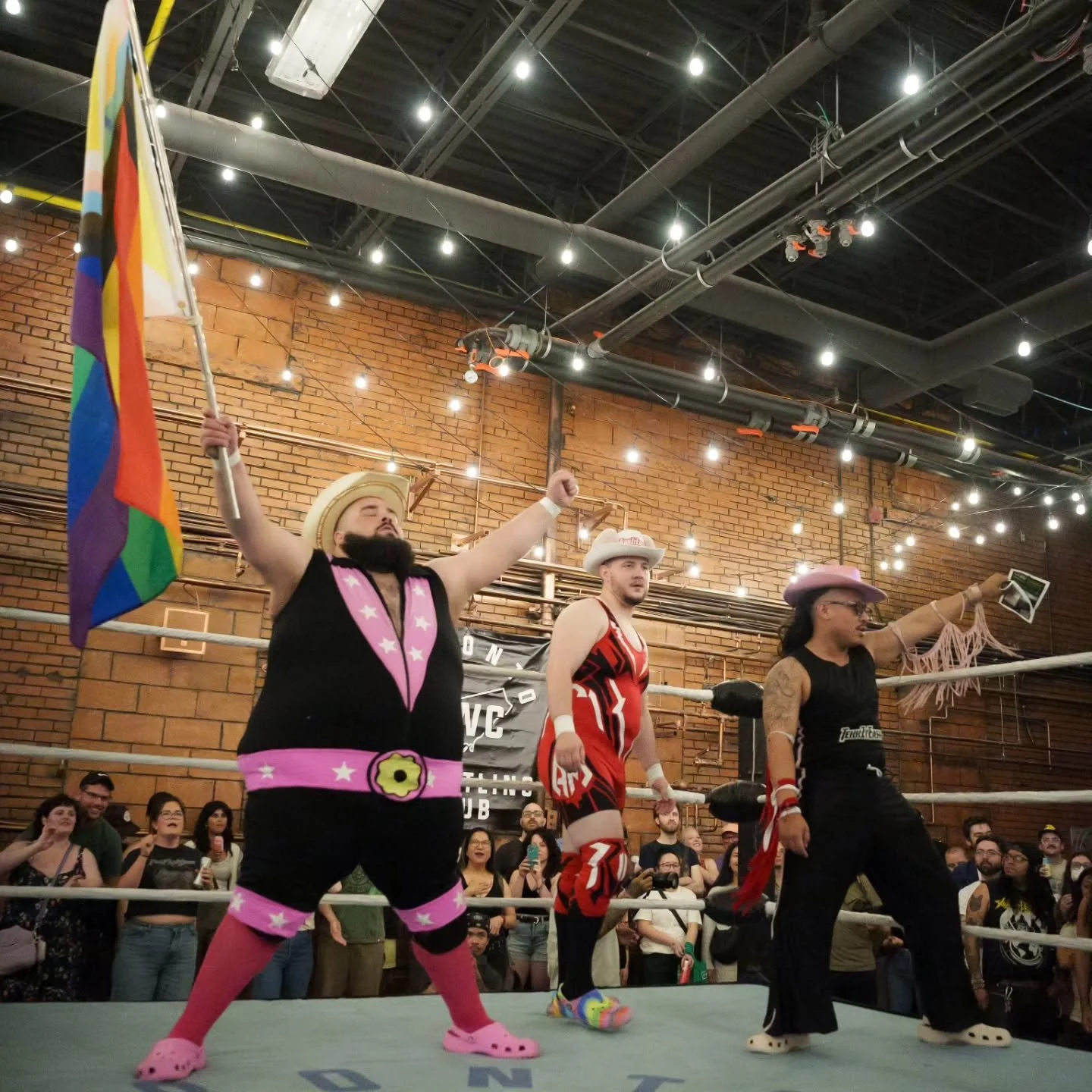 🚨 Tomorrow is the last day for early bird pricing! 🚨

Grab your tickets now for our second annual Pride &amp; Glory event at @hendersonbrewing , you won't want to miss it!

Link for tickets in our bio! You can grab them directly from our site, or t