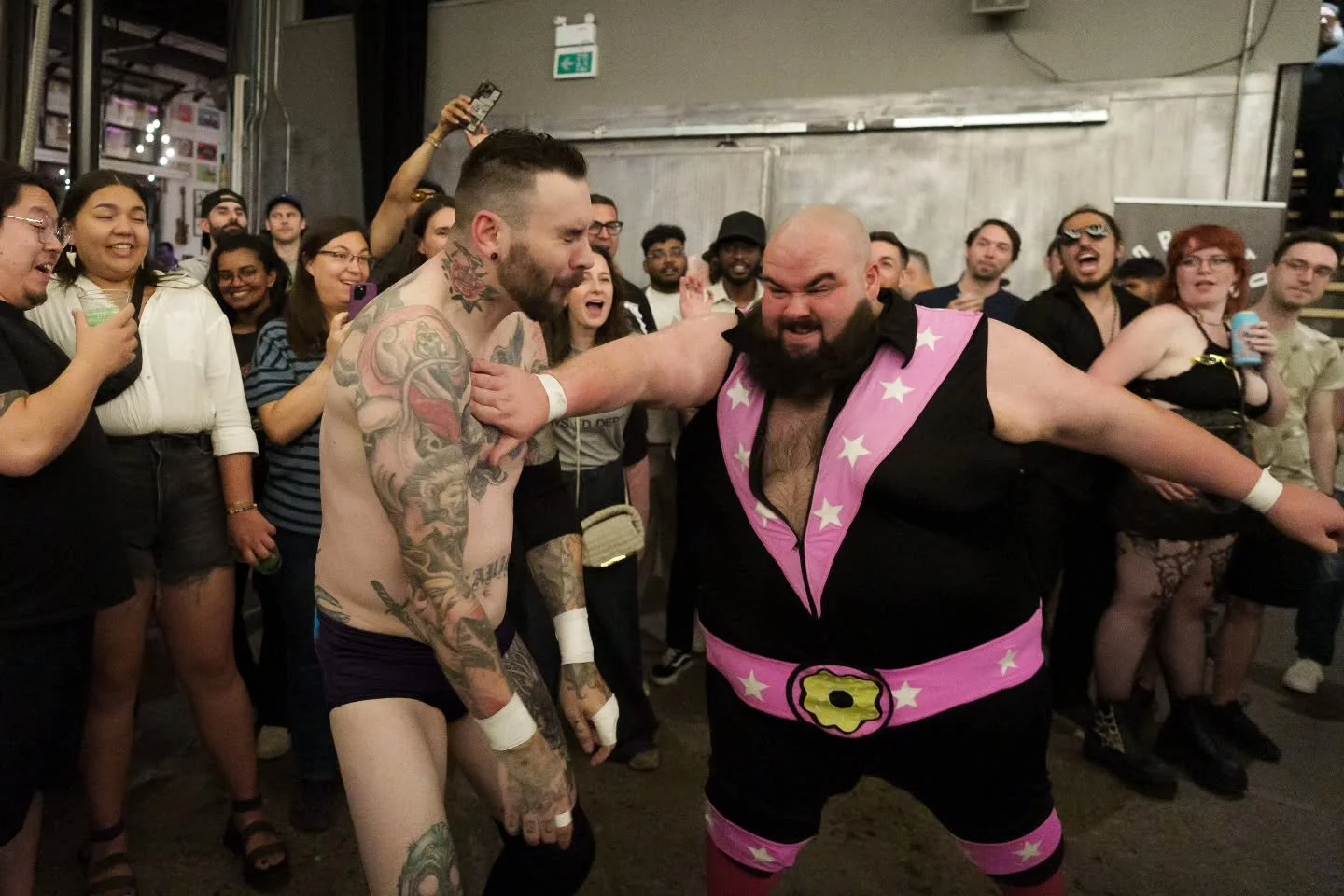 Puf and Stratos have been trading punches, chops and kisses at nearly every TWC show. What will happen between these two when All Hell Breaks Loose! 

Friday October 16th at @hendersonbrewing 

Grab your tickets today