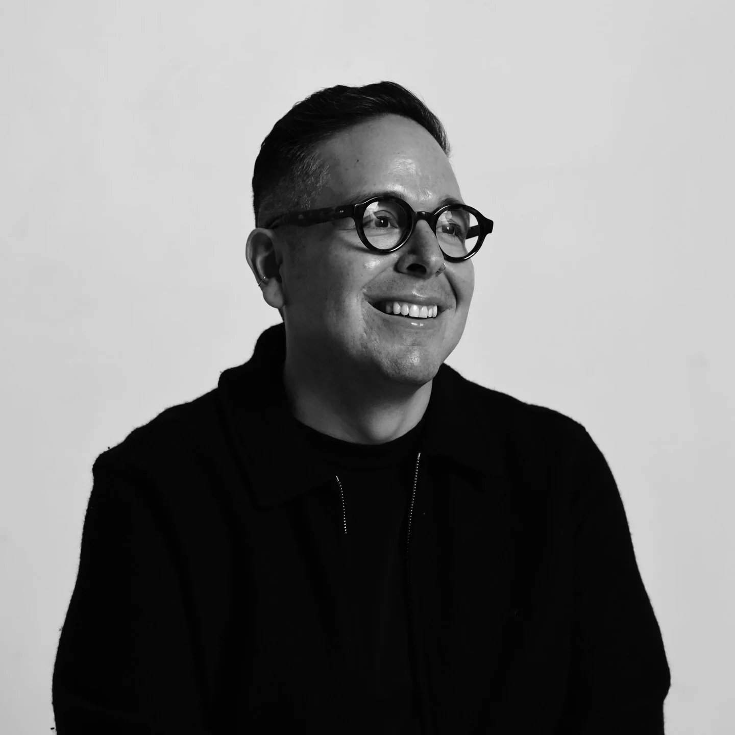 New profile pic, who dis? Sneak peek of some new author shots by @dukewinnn 📸