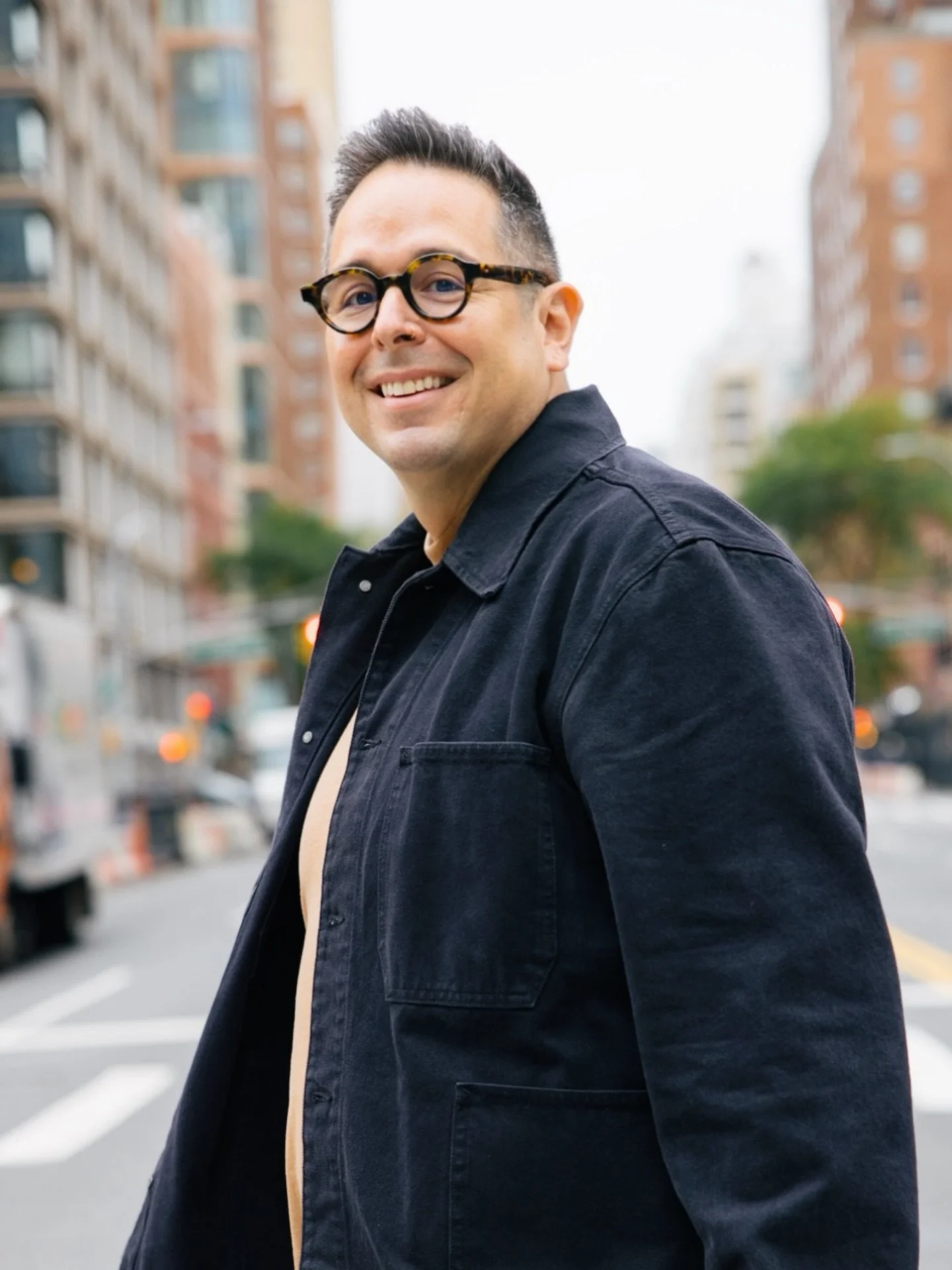 🍎 8 YEARS IN NYC 🗽  Eight years ago today, I crossed the George Washington Bridge in a U-Haul stuffed with all of my earthly belongings to begin a new adventure of living in New York City. They say you need to live here for a full decade before you