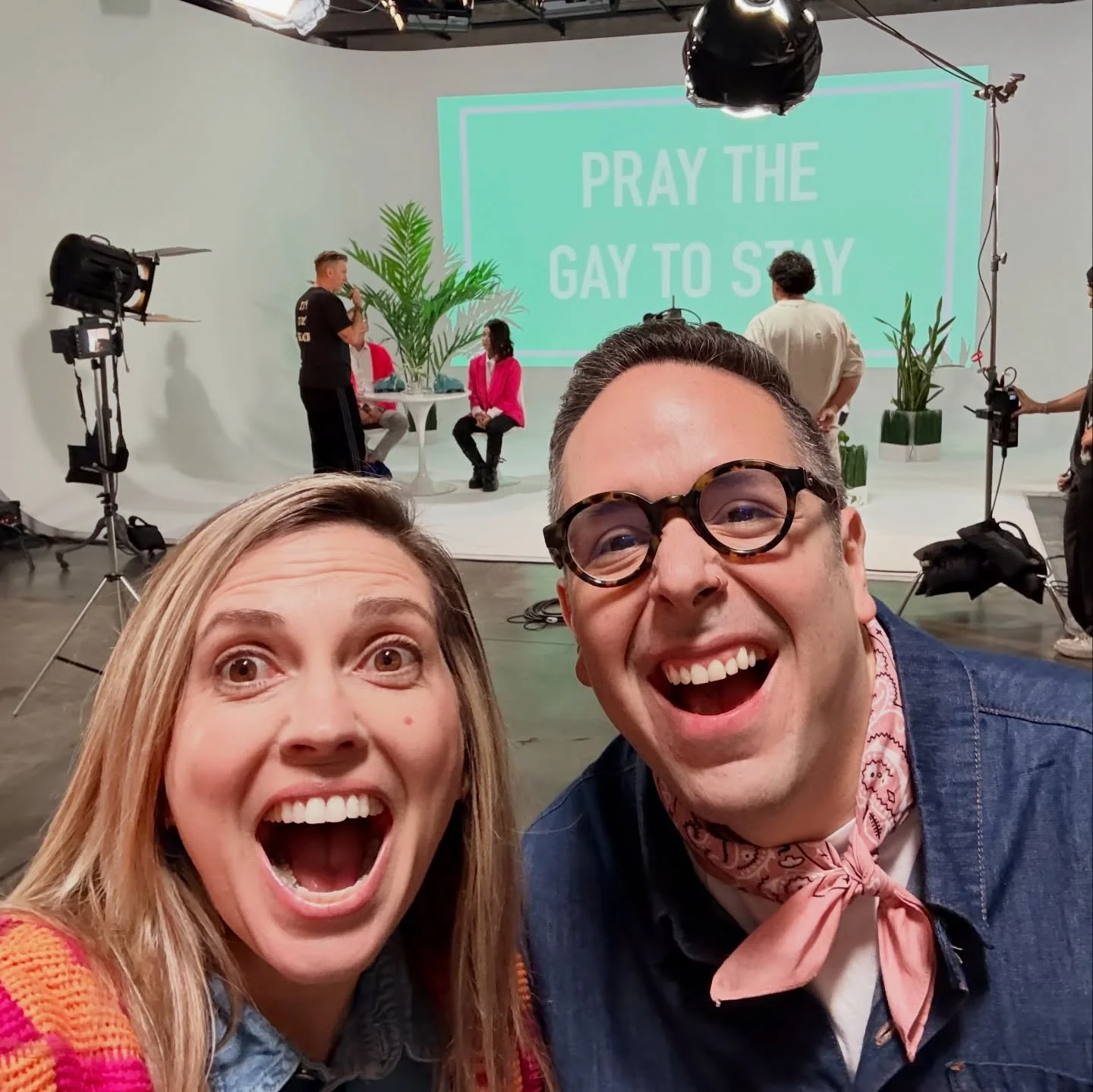 Lights, camera, action 🎬

Spent the day in studio with @lesbiantherapist and an amazing crew from @high5.agency working on a project we are so excited to share with you. Watch for more soon.
