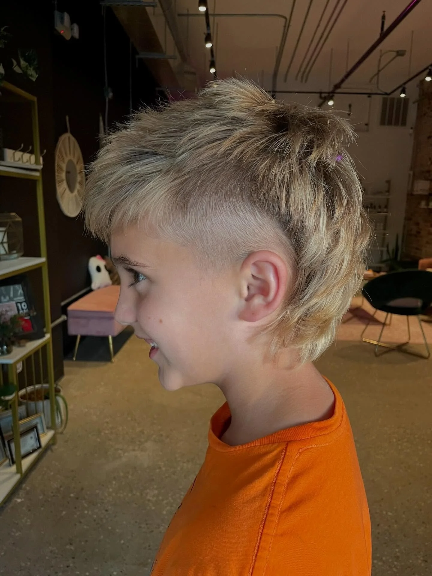 Did you know we do the coolest lil faux mullets around? If not, now ya do 🫡  send a message, follow the link in the bio, click the book now button, text/call 704-251-0765 to book your next appointment. by Sam

#moorsevillehairstylist #mooresvillemom
