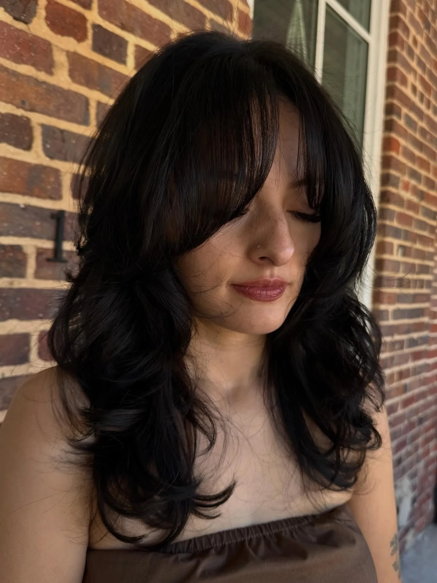 Did someone say a lil bang and layers? Thats what we thought - book your appointment now to get that fall refresh you&rsquo;ve been looking for ✨ 
 send a message, follow the link in the bio, click the book now button, text/call 704-251-0765 to book 