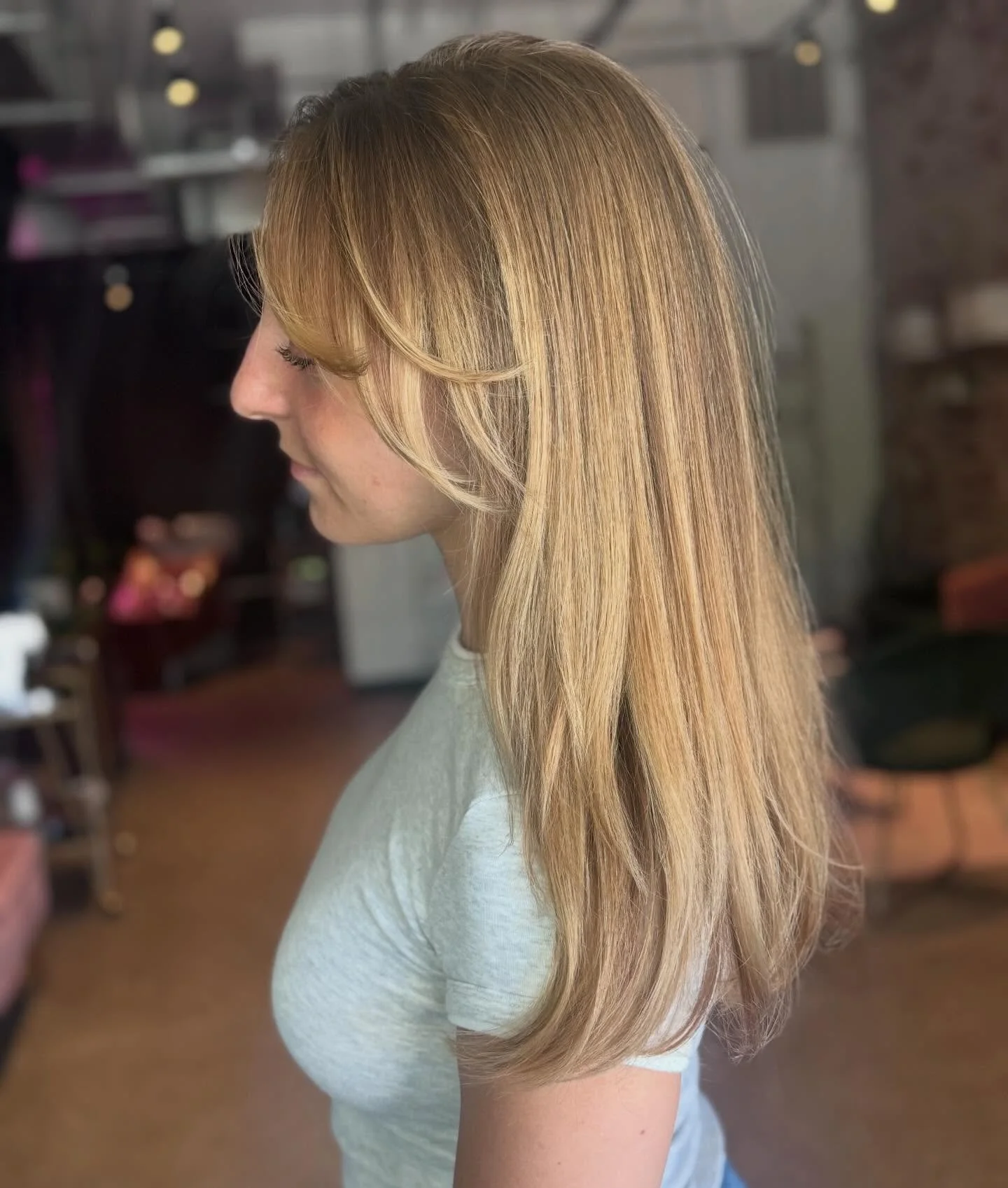 A lil balayage is always the move ☀️ send a message, follow the link in the bio, click the book now button, text/call 704-251-0765 to book your next appointment. By Morgan 

#moorsevillehairstylist #mooresvillemom #mooresvillenc #mooresville