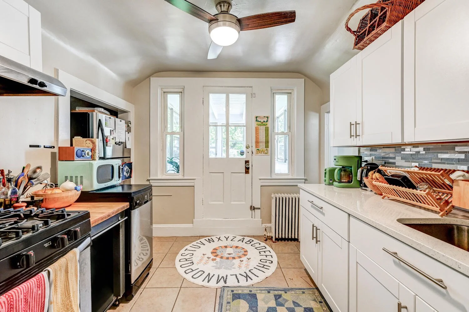 692 Gladstone Ave Baltimore MD-large-039-015-Kitchen-1500x999-72dpi.jpg