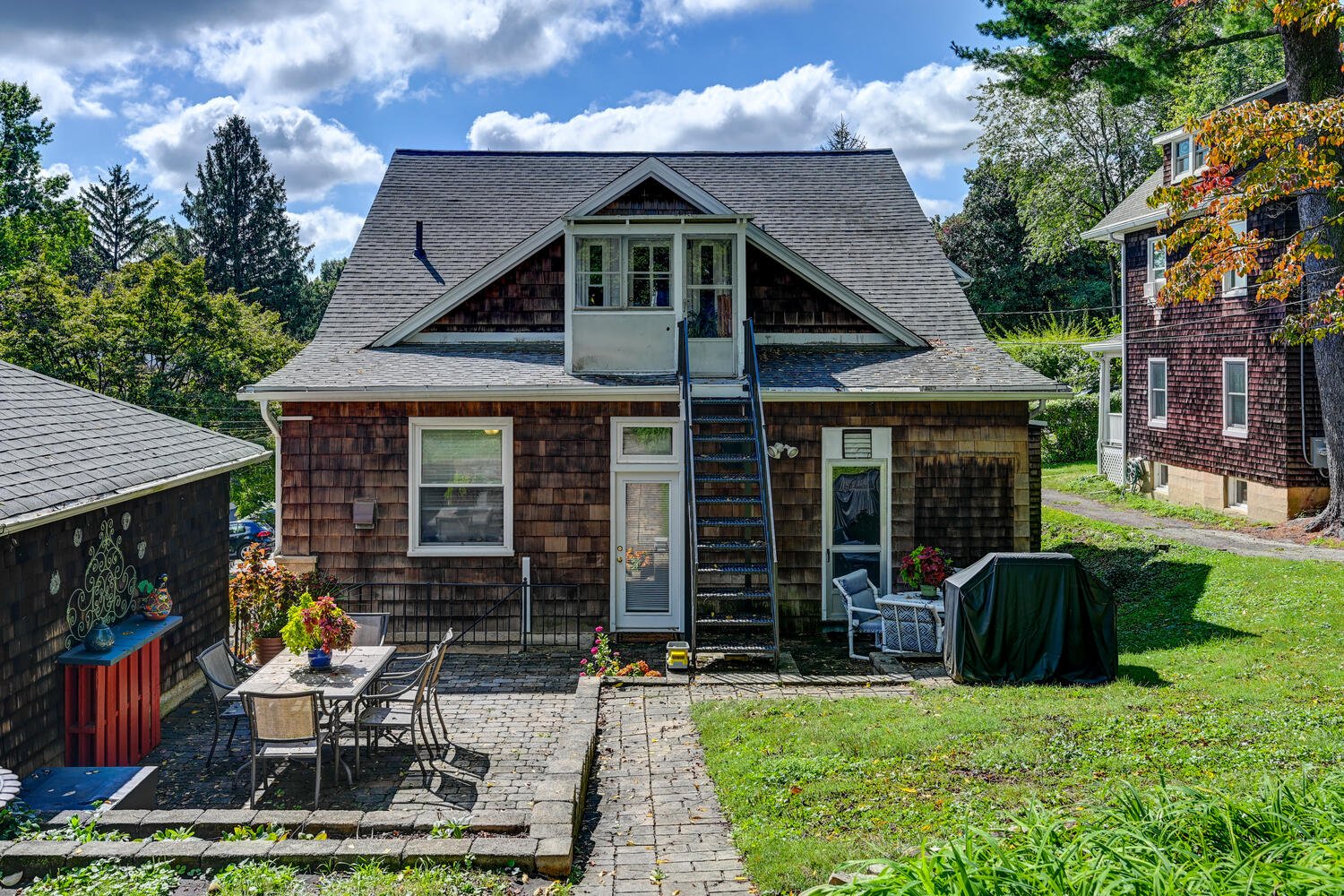 692 Gladstone Ave Baltimore MD-large-049-054-Exterior  Back-1500x1000-72dpi.jpg