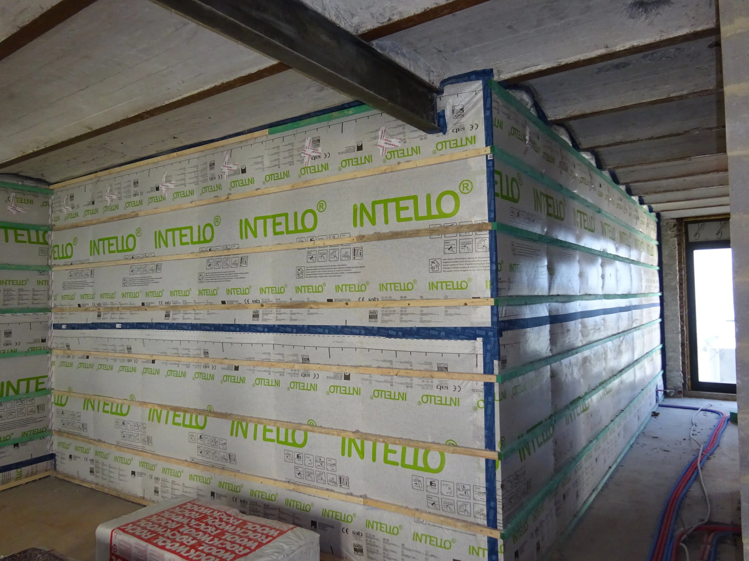 Isolation des murs intérieurs d’un complexe d’ateliers historiques