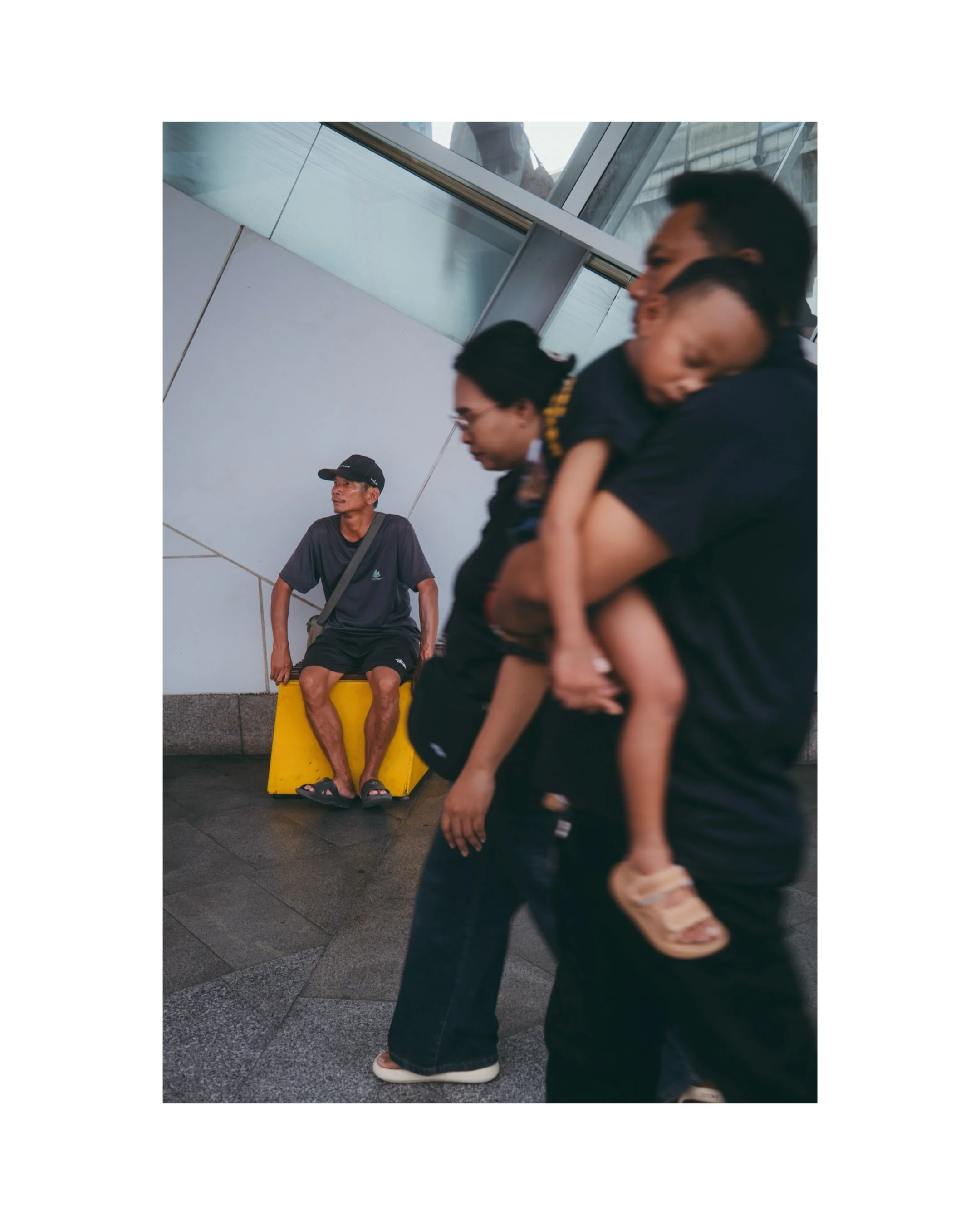 Bangkok Thailand 
Fujifilm x100vi

#bangkok #streephotography #fujifilm @fujifilmx.de