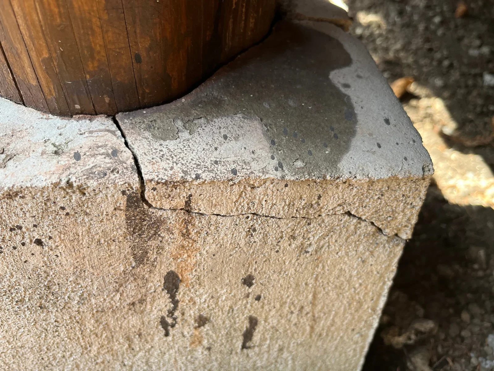 Concrete restoration on a Brickell, FL tower balcony by Vinicio Painting