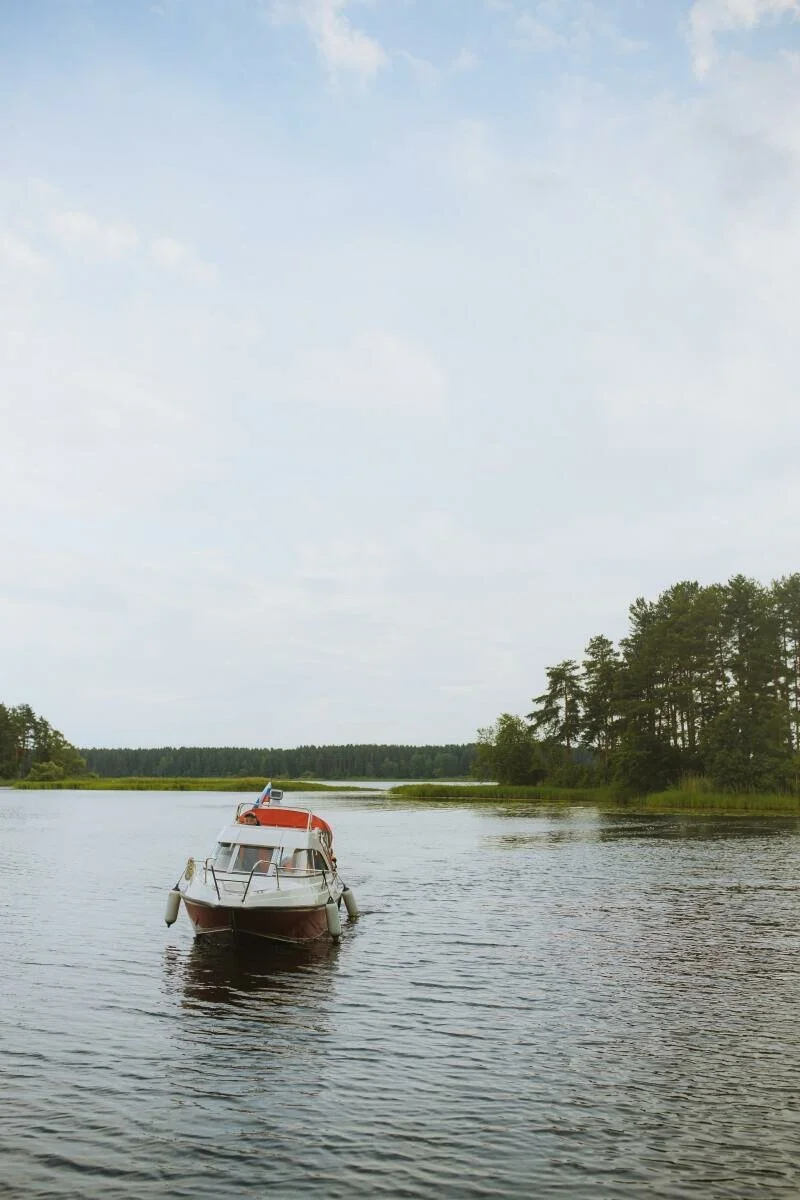 Summertime Boating: Understanding Watercraft Insurance